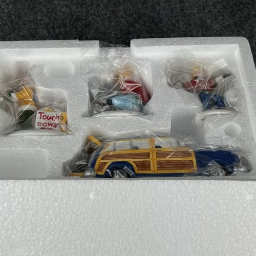VTG 1999 DEPARTMENT 56 Before The Game 56.55019 Original Snow Village Collection - Thumbnail 6