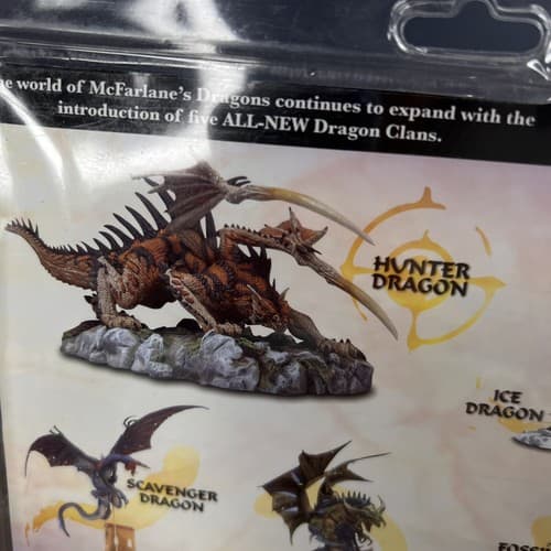 McFarlane's Dragons Fall of the Kingdom Hunter Dragon Action Figure 2007 - Thumbnail 9