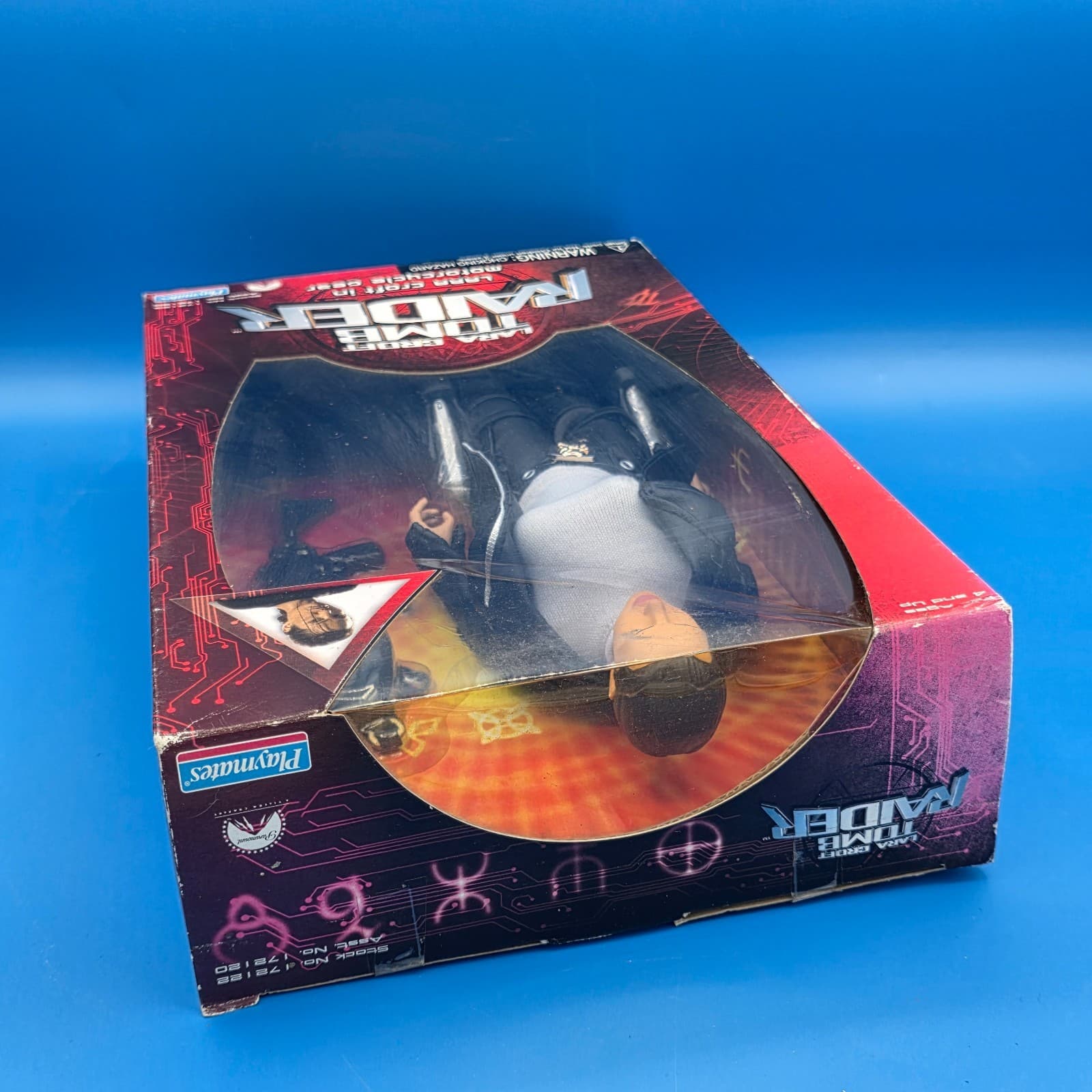 2001 Playmates Tomb Raider Lara Croft In Motorcycle Gear Action Figure Jolie NIB - Thumbnail 8