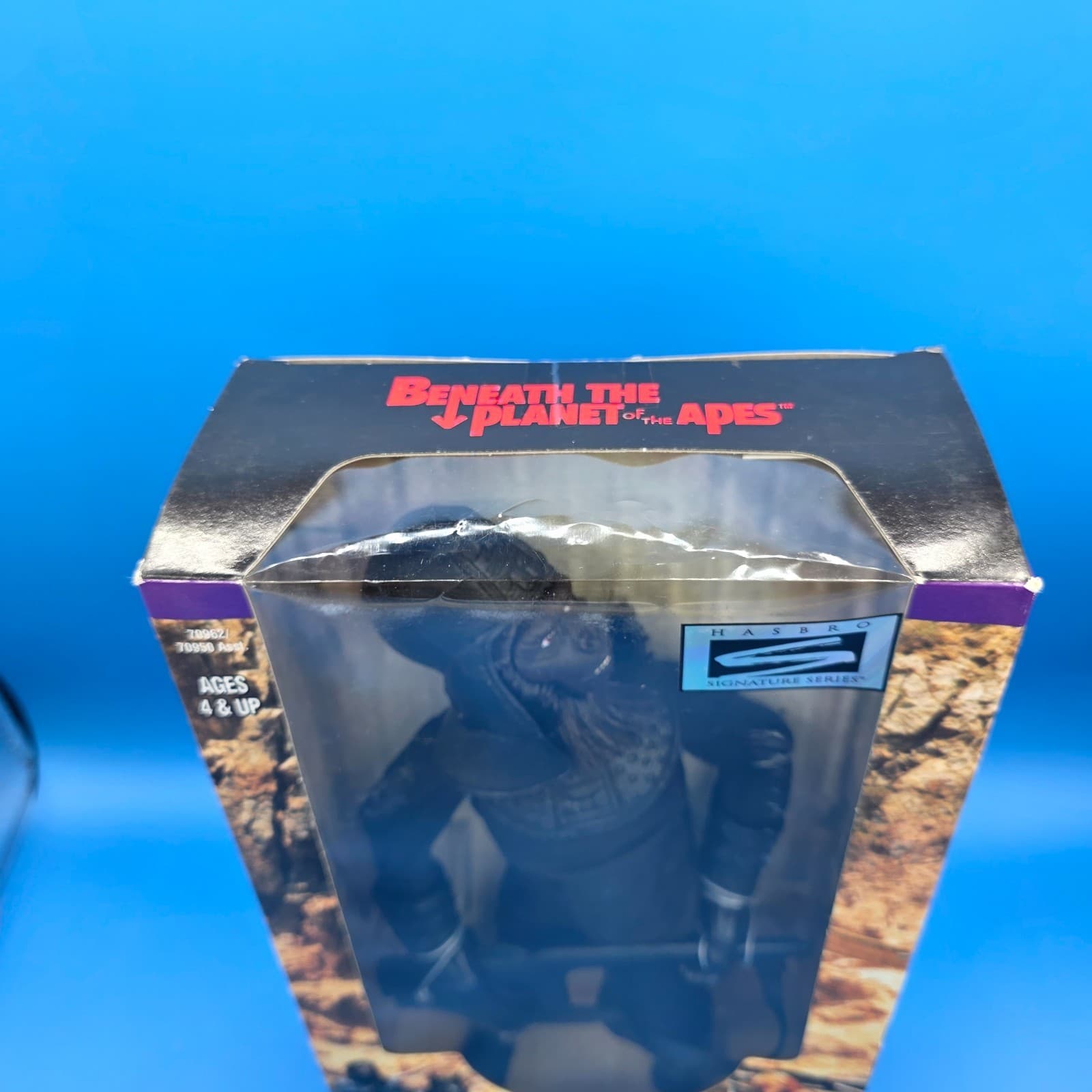 Beneath The Planet Of The Apes General Ursus Action Figure Kenner 1998 - Thumbnail 4