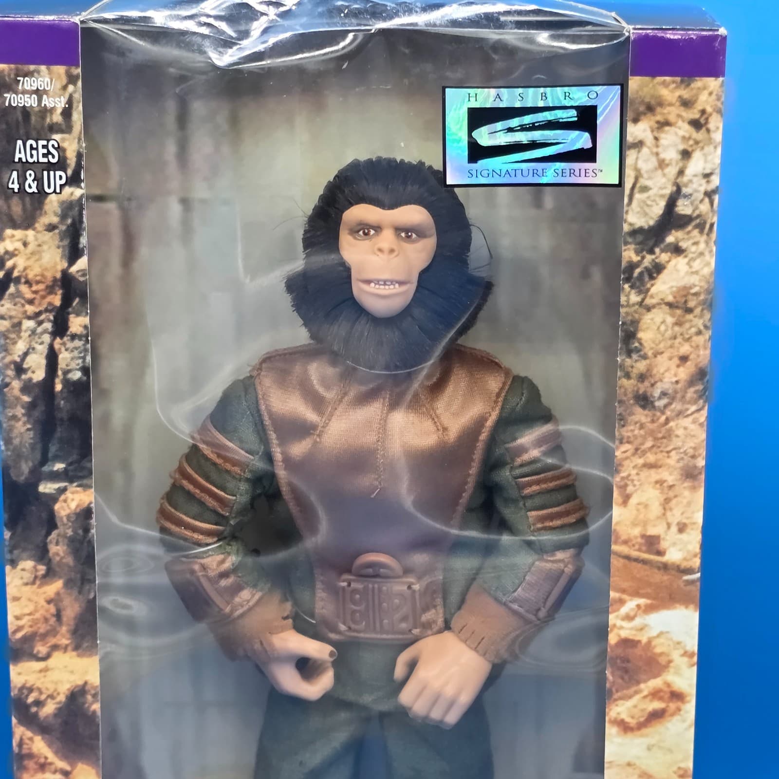 1998 Hasbro Signature Series Planet Of The Apes Cornelius Action Figure NRFB - Thumbnail 3