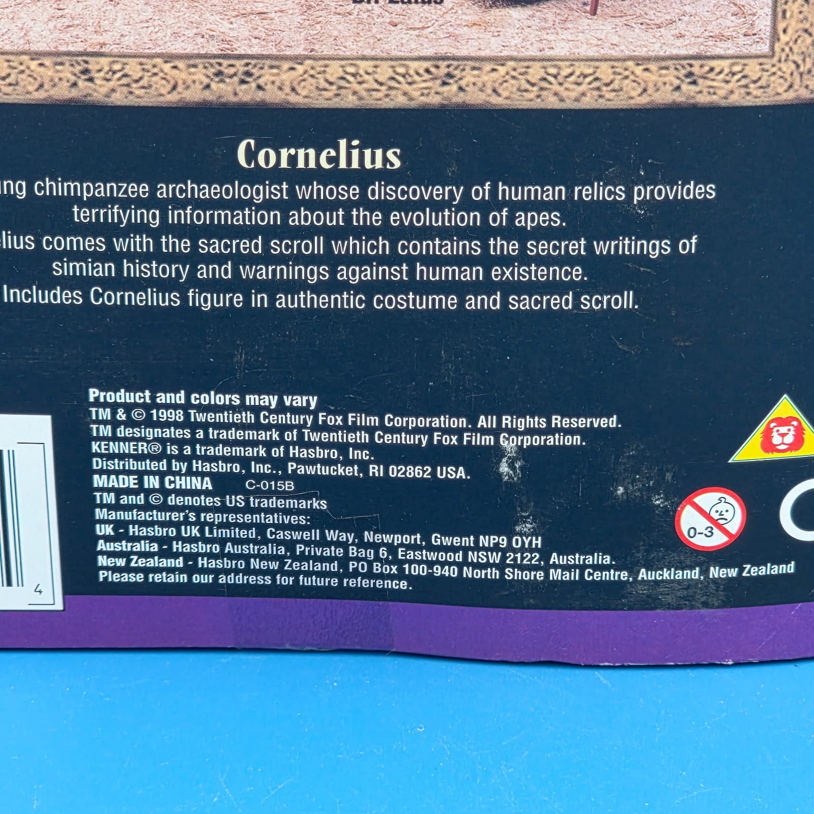 1998 Hasbro Signature Series Planet Of The Apes Cornelius Action Figure NRFB - Thumbnail 7