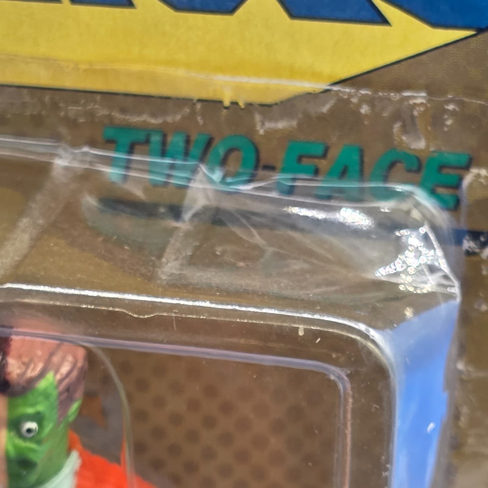 DC Comics Super Heroes TWO FACE Villain Action Figure Toy Biz 1990 ToyBiz ~NEW~ - Thumbnail 4