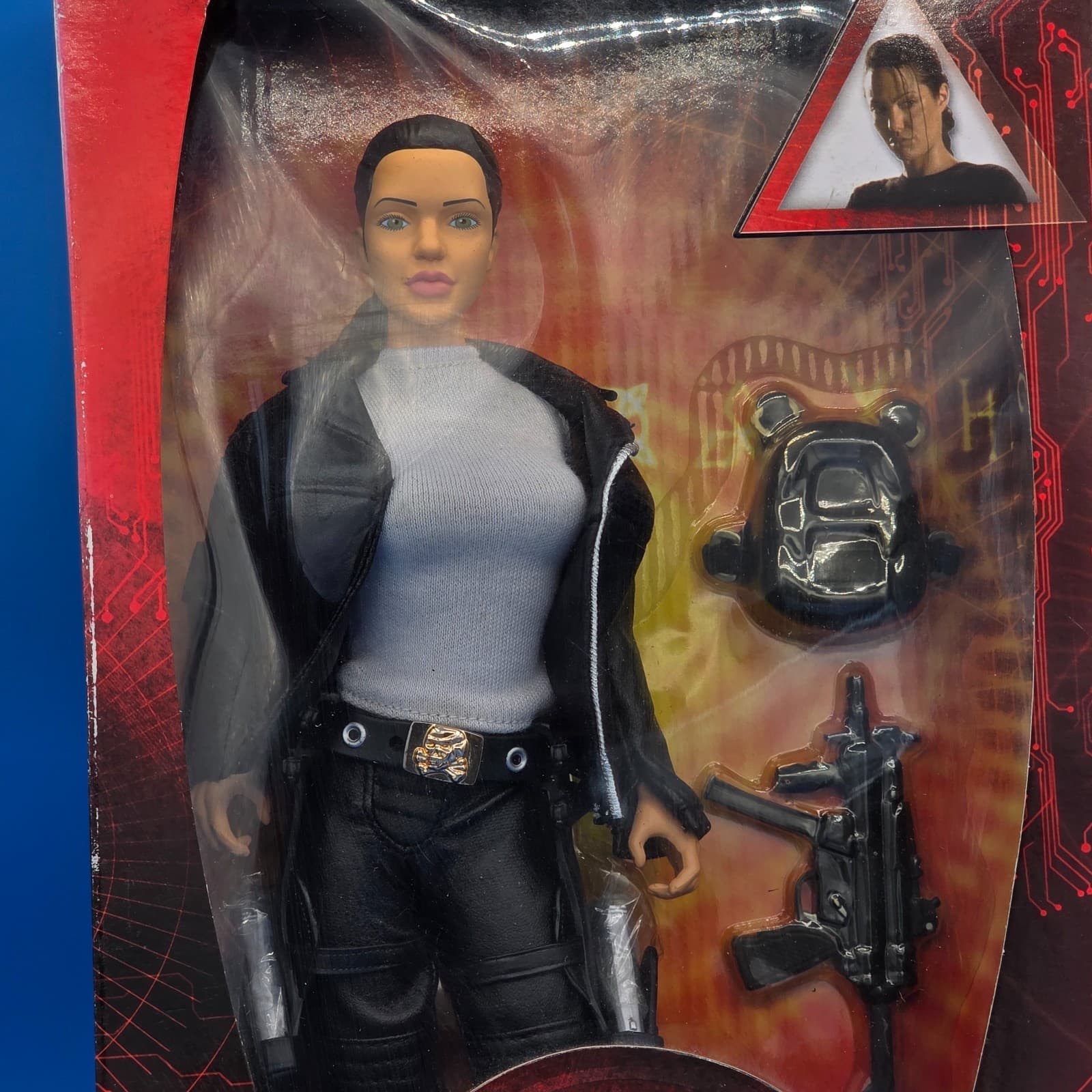 2001 Playmates Tomb Raider Lara Croft In Motorcycle Gear Action Figure Jolie NIB - Thumbnail 4