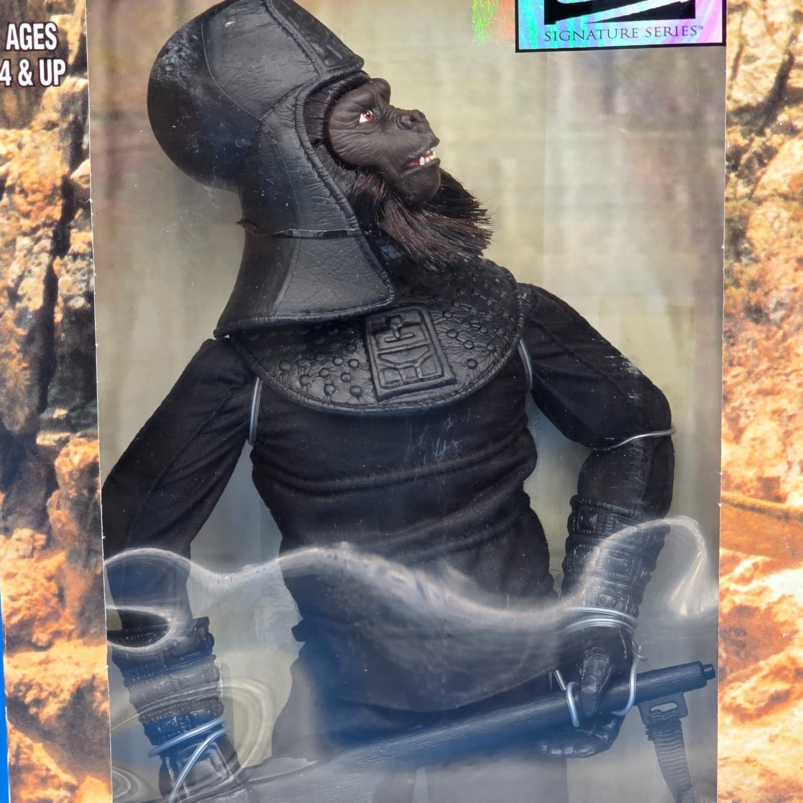Beneath The Planet Of The Apes General Ursus Action Figure Kenner 1998 - Thumbnail 3