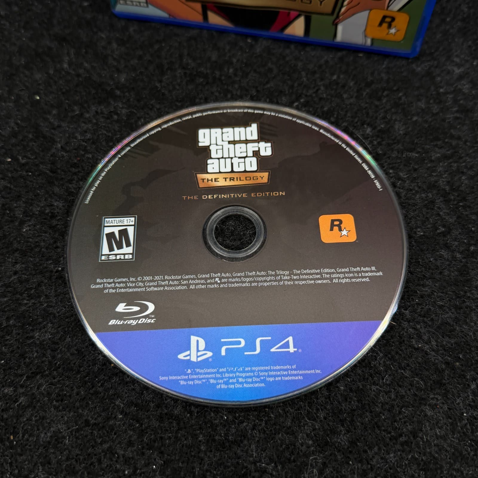 Grand Theft Auto: The Trilogy - The Definitive Edition - Sony PlayStation 4 - Thumbnail 4