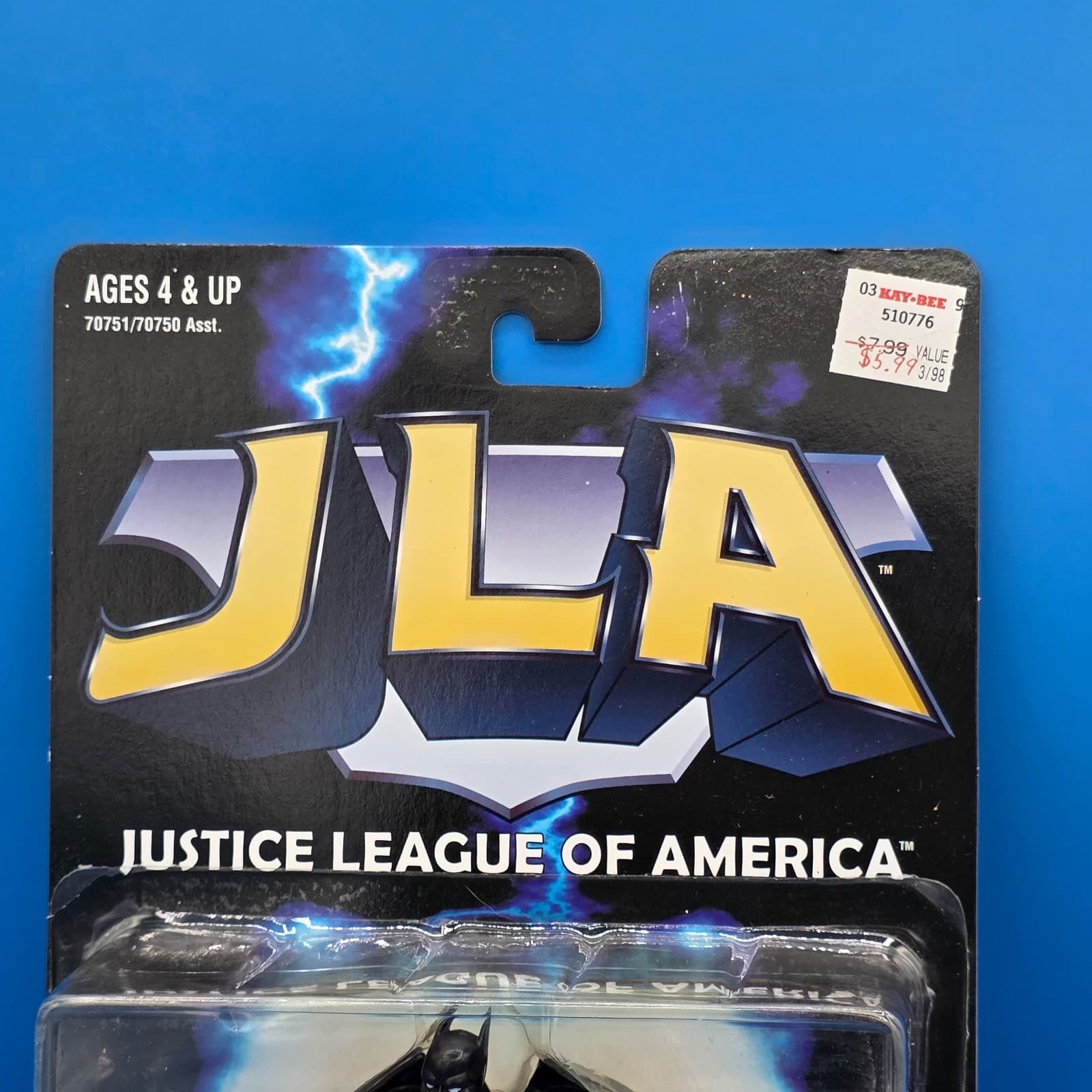 Vintage 1998 JLA Justice League of America Batman Action Figure Kenner - Thumbnail 2