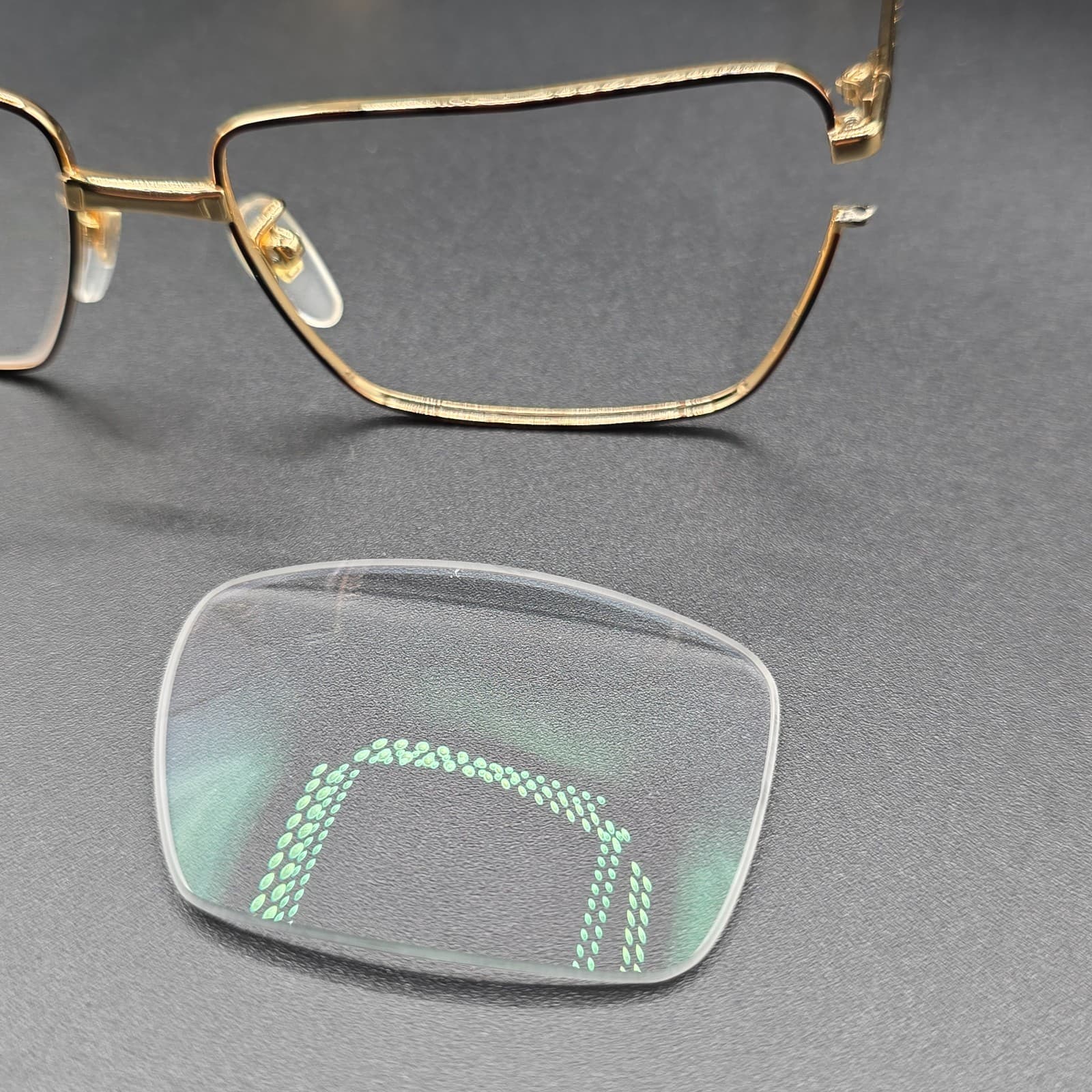FOR PARTS OR REPAIR GUCCI GG0439O 006 GOLD AUTHENTIC FRAMES EYEGLASSES - Thumbnail 15