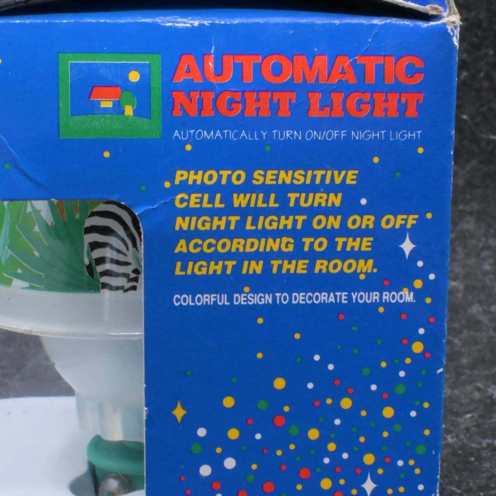 VTG Shades Night Light Lamp Shade Plug In Panda Design Open Box - Thumbnail 7