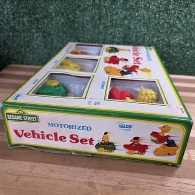Vintage 90s SESAME STREET VEHICLE SET Bert Ernie Big Bird Cookie Monster car toy - Thumbnail 3