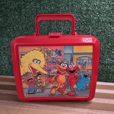 Vintage Sesame Street Red Aladdin Plastic Aladdin Lunchbox And Thermos - Thumbnail 4