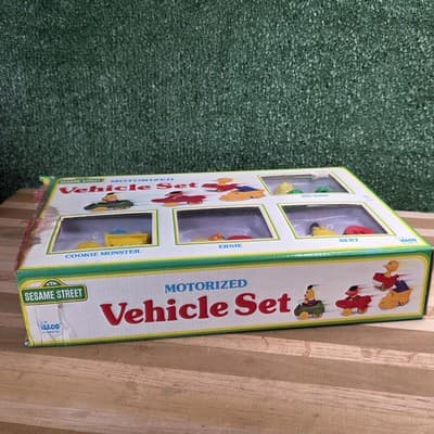Vintage 90s SESAME STREET VEHICLE SET Bert Ernie Big Bird Cookie Monster car toy - Thumbnail 5