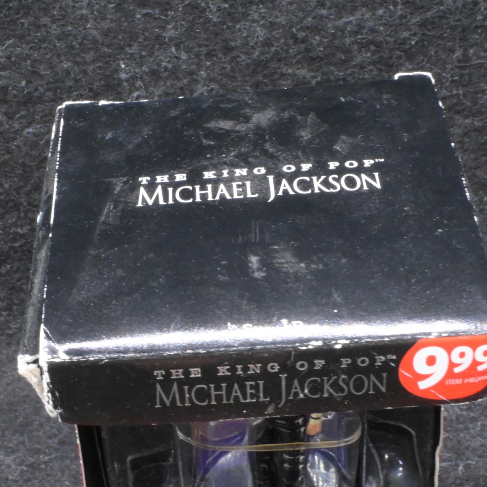Michael Jackson The King Of Pop With Mic Santa’s Best Christmas Collectible Orna - Thumbnail 5