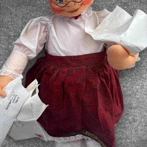 VTG 2000s AnnaLee Mobilitee 31” Large Mrs. Claus Reading Christmas Letters Rare - Thumbnail 3