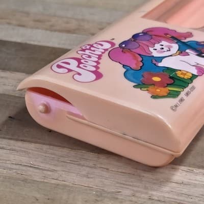 Poochie Pencil Case VINTAGE 1982 Mattel Pink Hard Case ADORABLE Japan 80s - Thumbnail 5