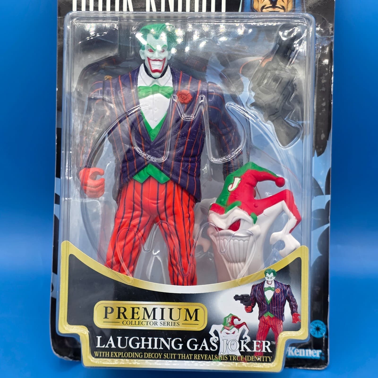 Batman Legends of the Dark Knight Laughing Gas Joker DC Kenner 1997 - Thumbnail 2
