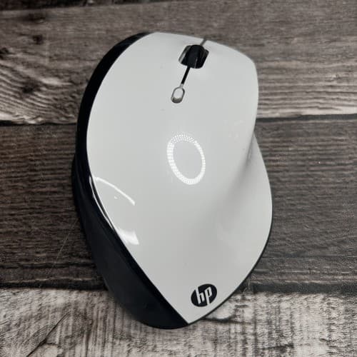 HP X7500 Bluetooth Wireless Ergonomic White Mouse