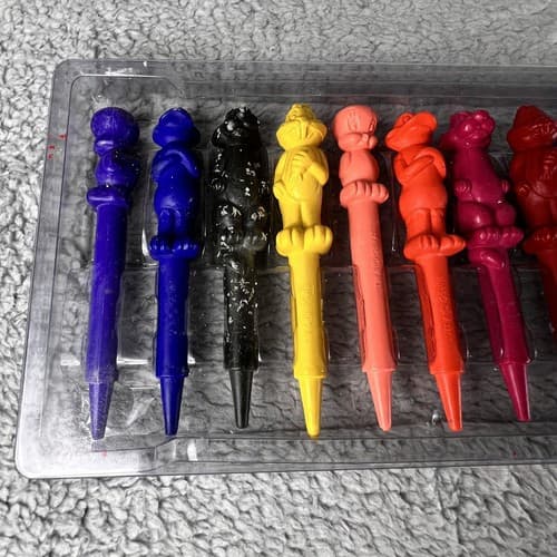 Vintage 1995 Looney Tunes Warner Coloring Book Crayons Set RARE w/box - Thumbnail 11