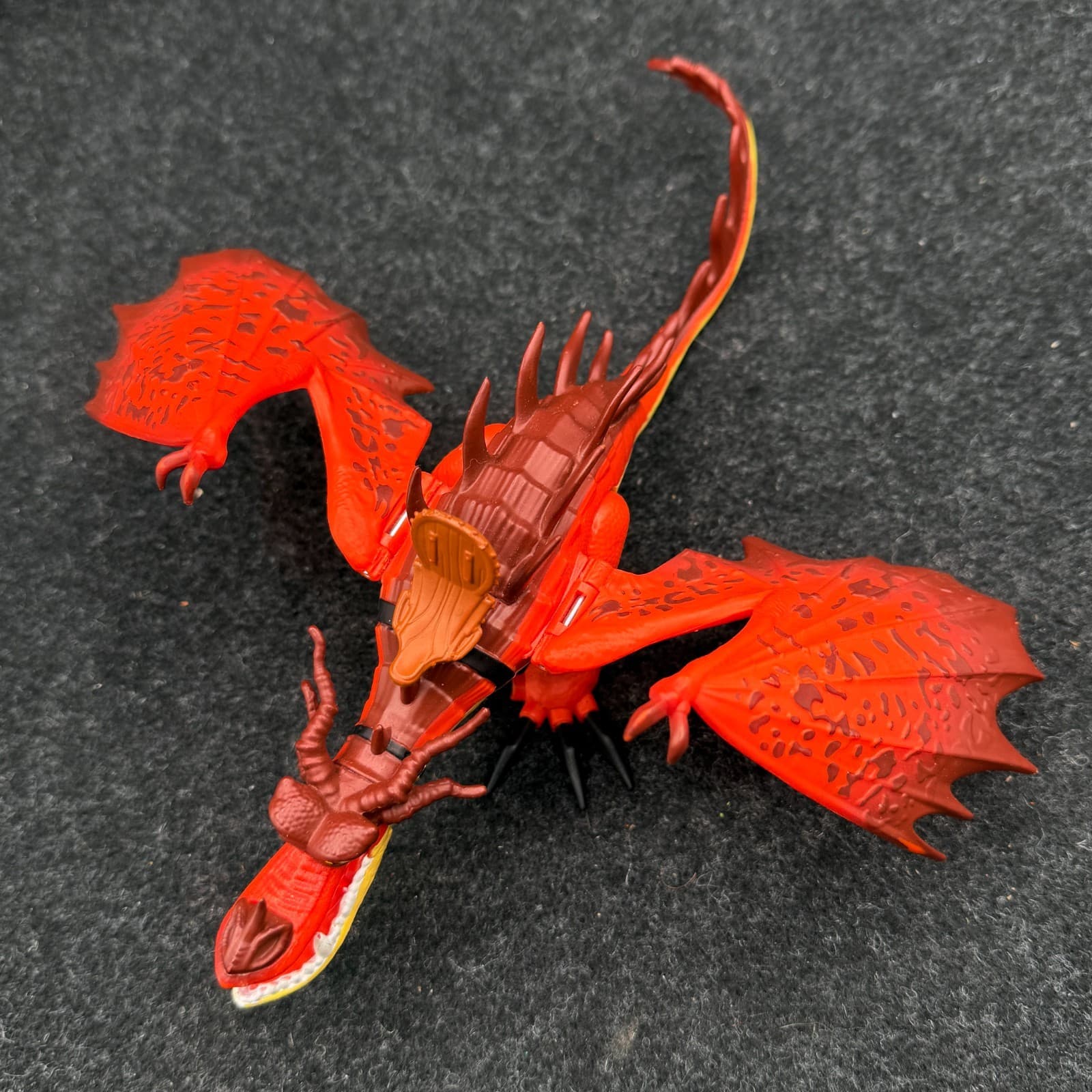 How to Train Your Dragon Hidden World Hookfang Red Dragon Toy W/Saddle- 2018 - Thumbnail 2