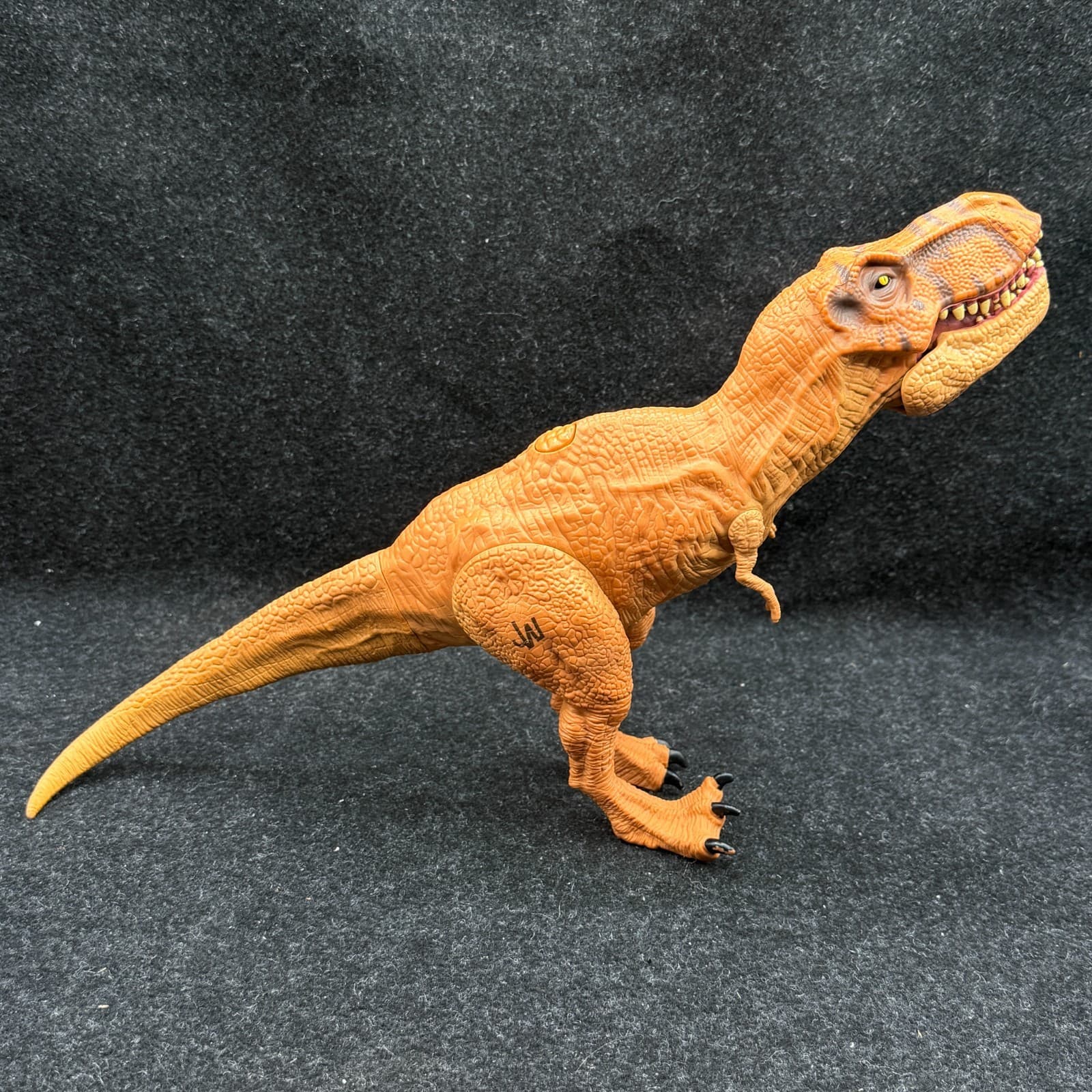 Hasbro Jurassic World T-Rex Action Figure 16" Biting Chomping Button #19161 - Thumbnail 5