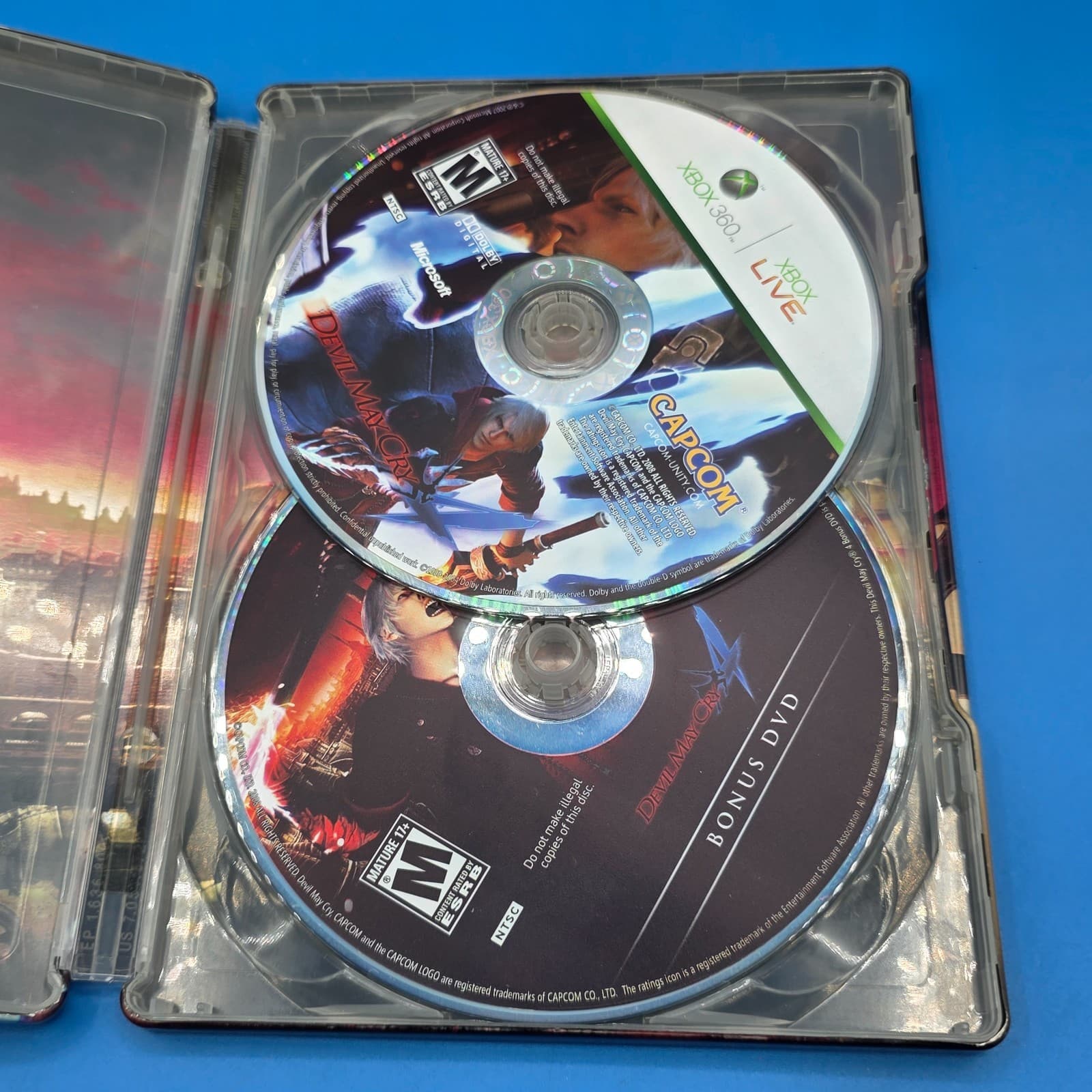 Devil May Cry 4 Collectors Edition Steelbook Xbox 360 Complete CIB w/ Slip Cover - Thumbnail 3