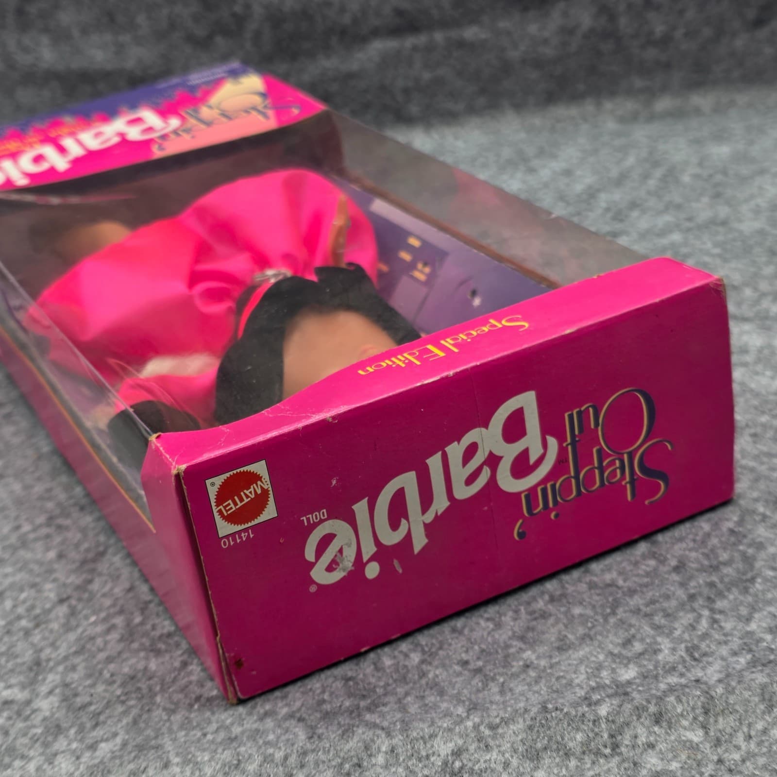 Steppin' Out Barbie Doll 14110 NIB Mattel 1995 New In Box Pink Dress - Thumbnail 8