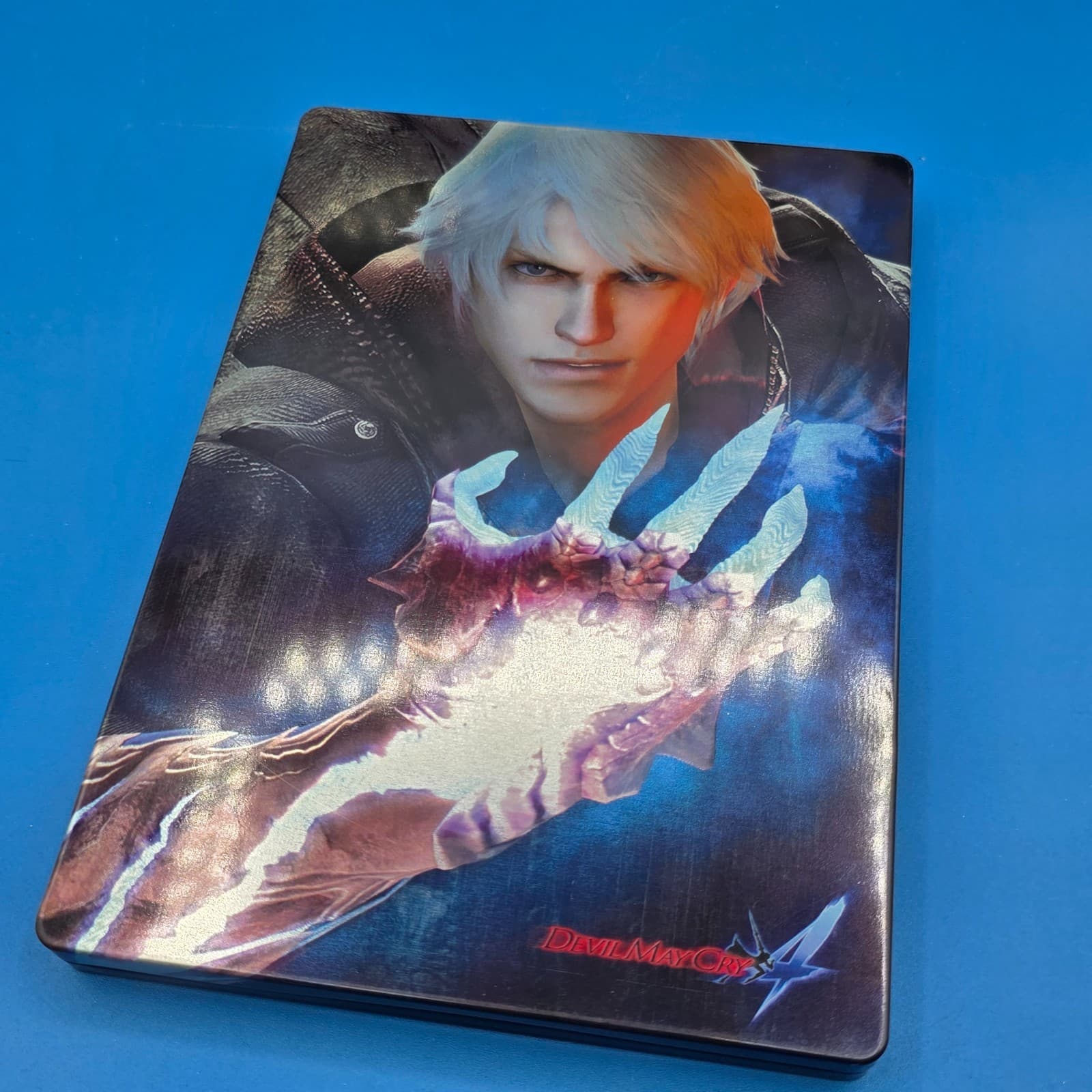 Devil May Cry 4 Collectors Edition Steelbook Xbox 360 Complete CIB w/ Slip Cover - Thumbnail 4