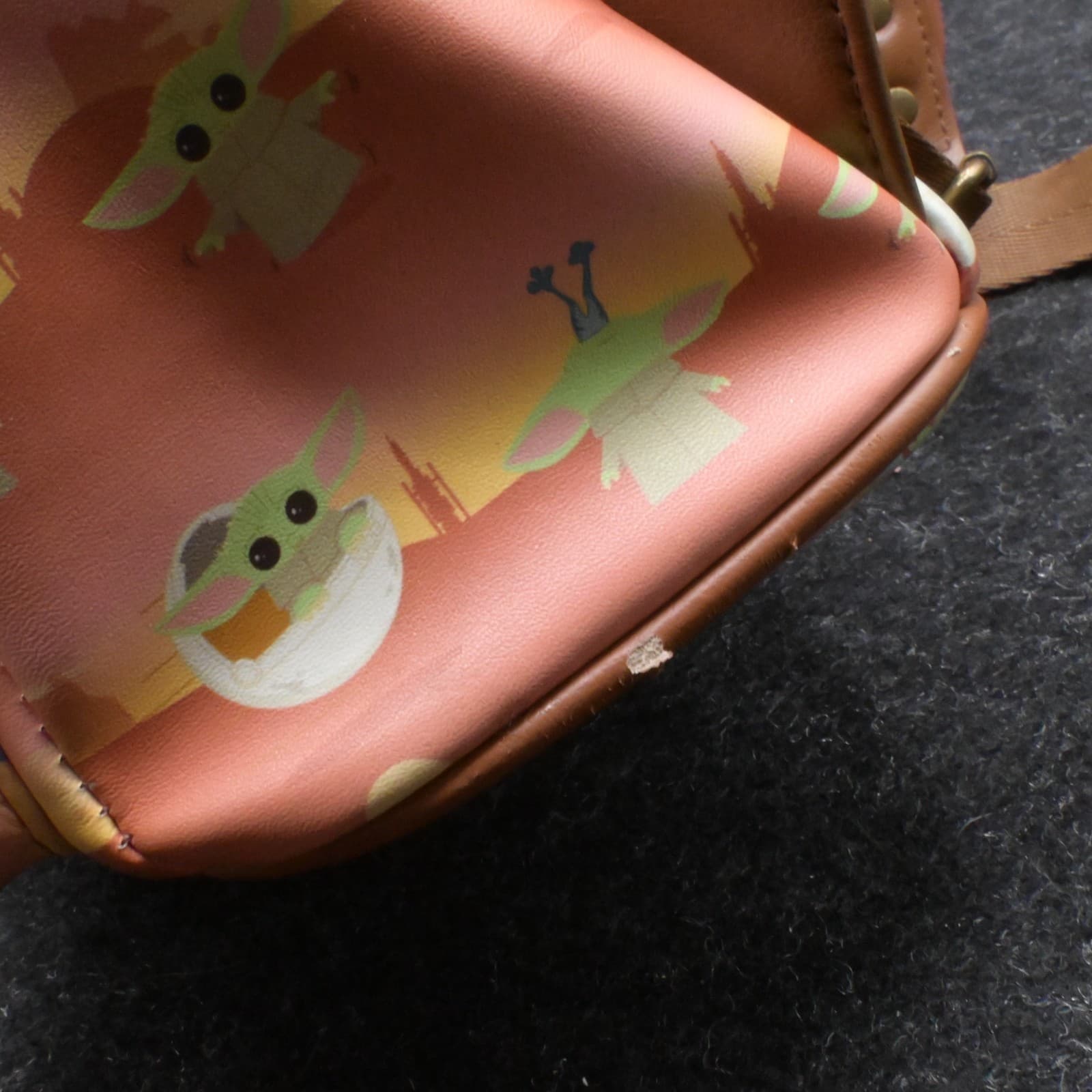Star Wars Loungefly Grogu Backpack - Thumbnail 9