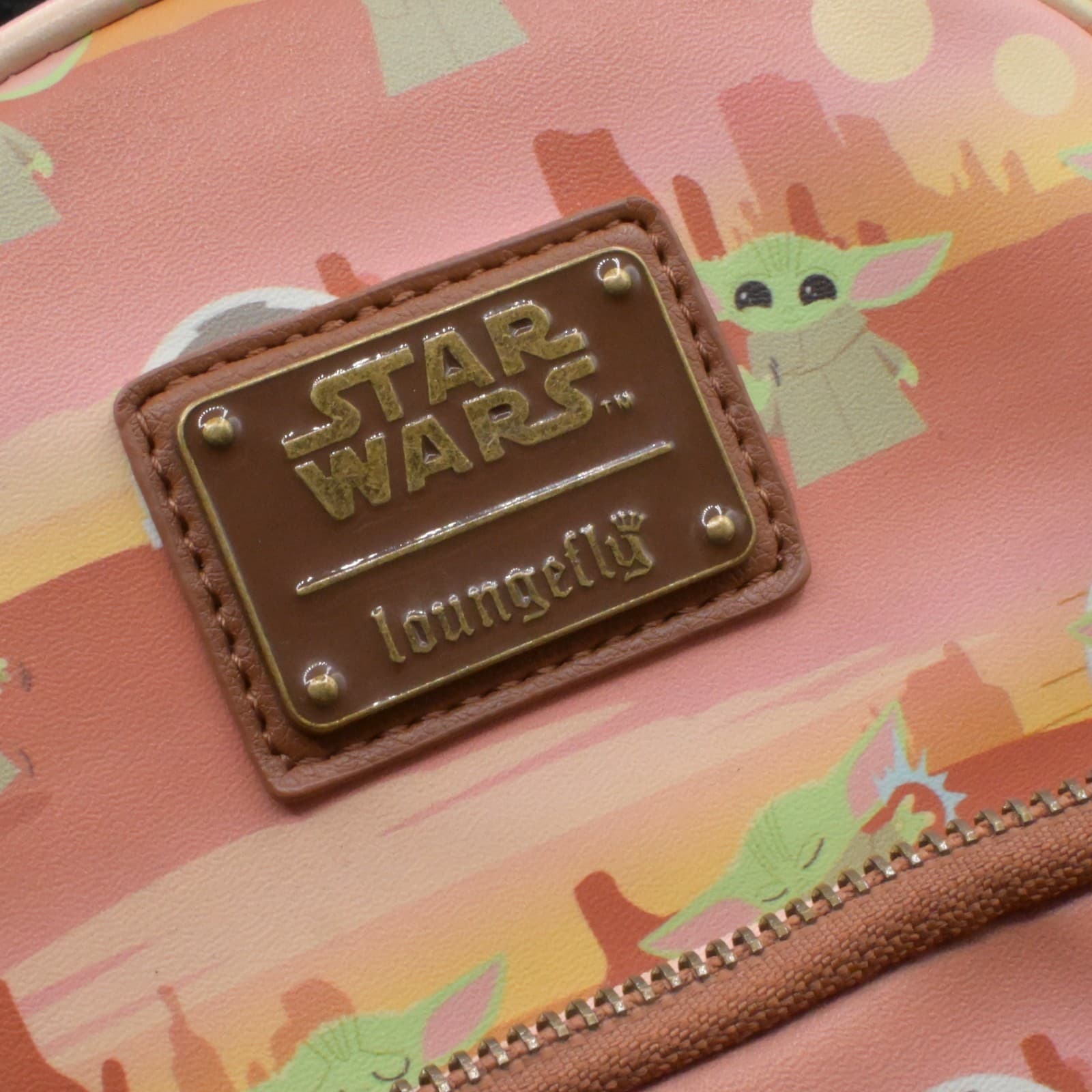 Star Wars Loungefly Grogu Backpack - Thumbnail 3