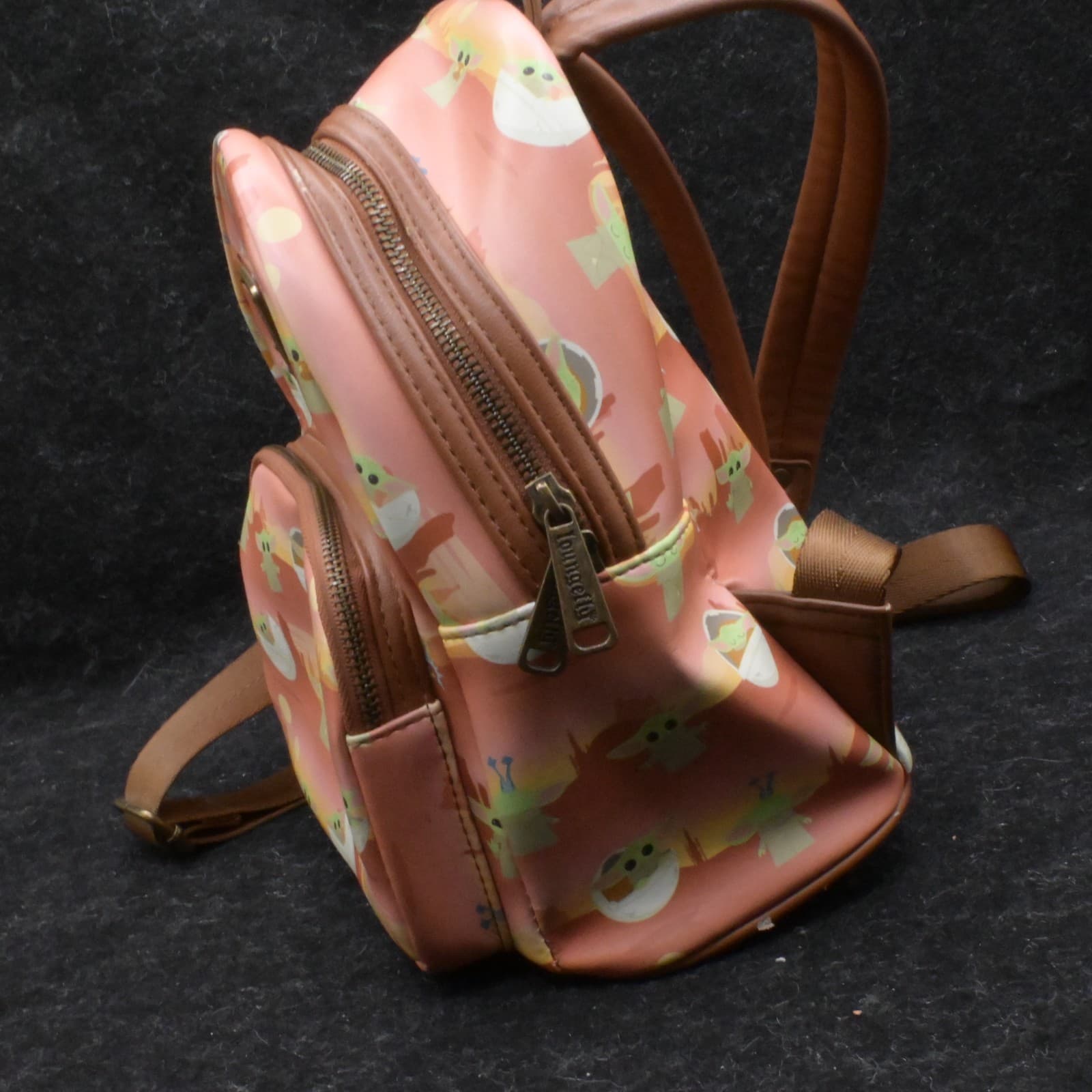 Star Wars Loungefly Grogu Backpack - Thumbnail 8