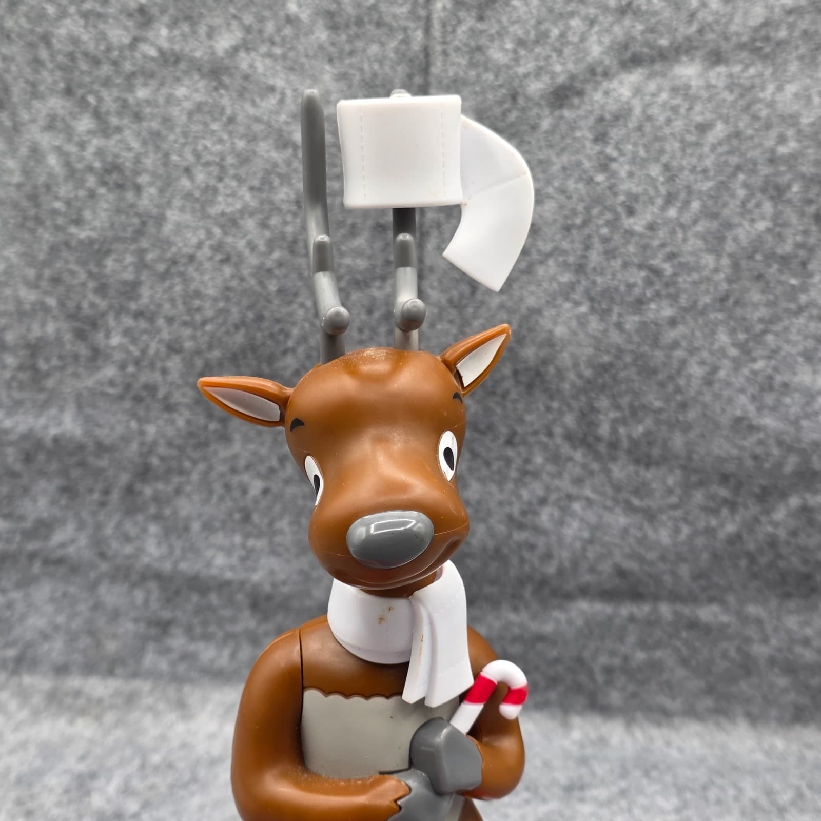 Hallmark Northpole Deer John Motion Activated Singing Talking Christmas Reindeer - Thumbnail 4