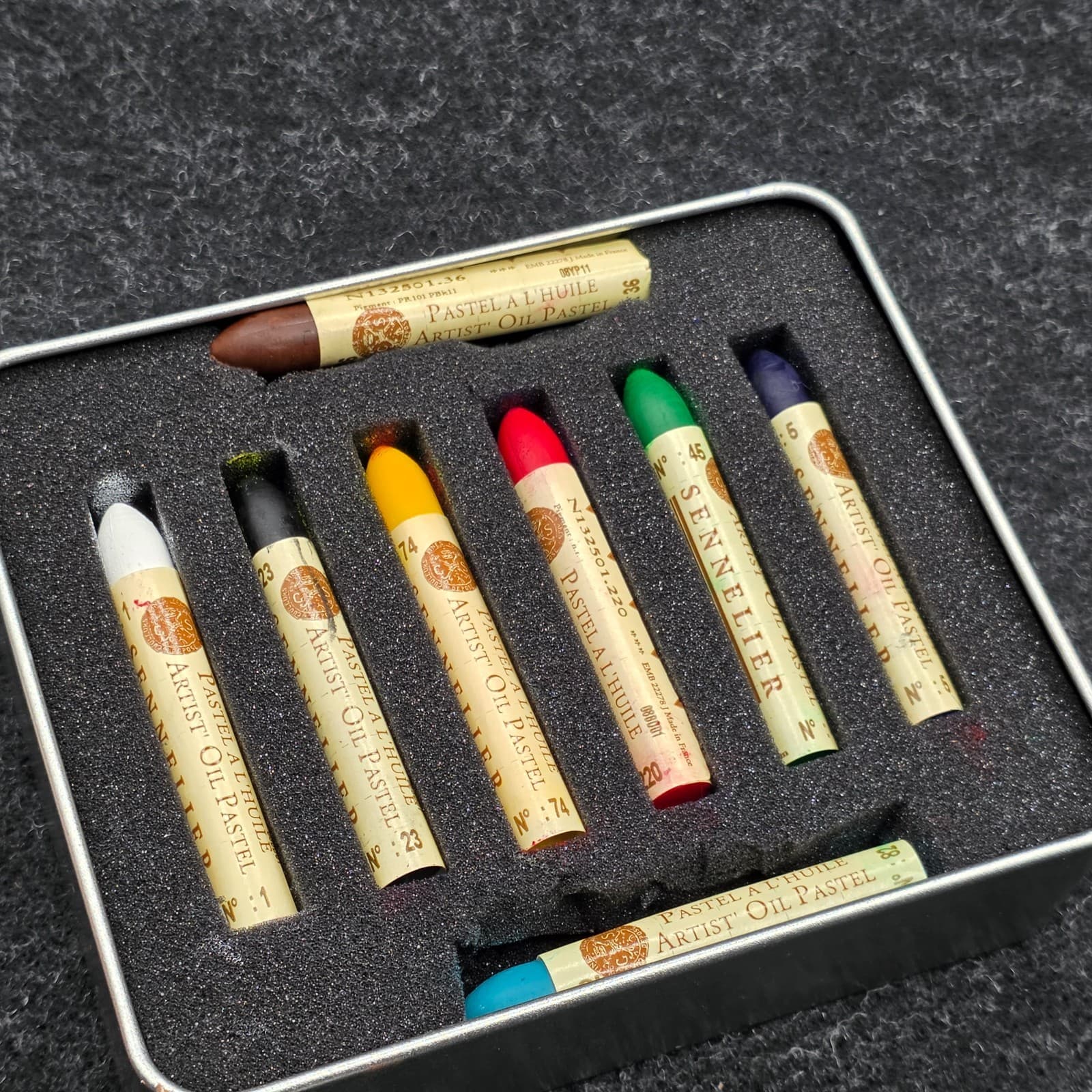 Sennelier Test Pack Pastel Full 6 Stick Set White, Black, Red, Bleu.. - Thumbnail 9