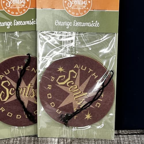 Scentsy Scent Circle Air Freshner Orange Dreamsicle Pack of 3 - Thumbnail 2