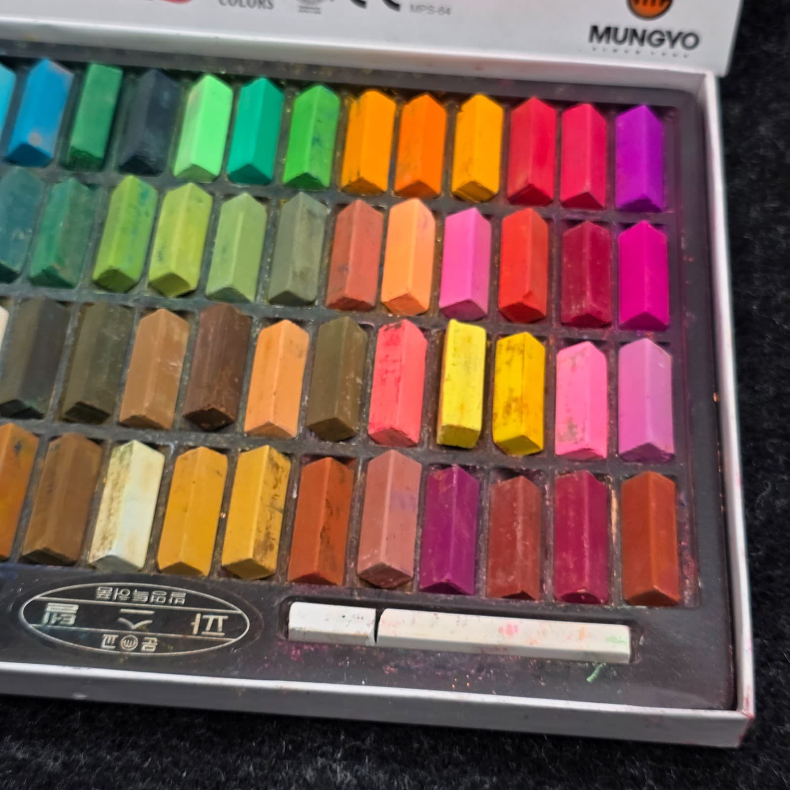Mungyo Pastel Soft Drawing Art Set 64 Colors Set Square Chalk Made in Korea - Thumbnail 3