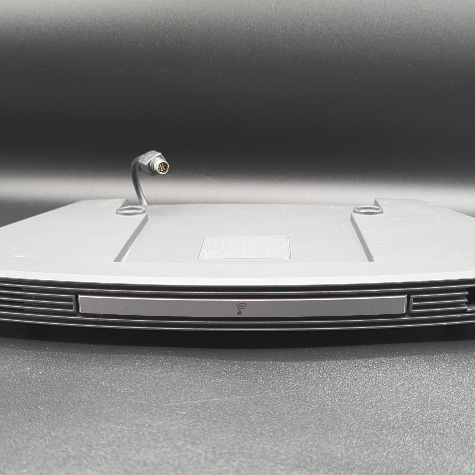 FOR PARTS OR REPAIR Bose SoundTouch Wi-Fi Pedestal Model 412534 Does Not Work - Thumbnail 2