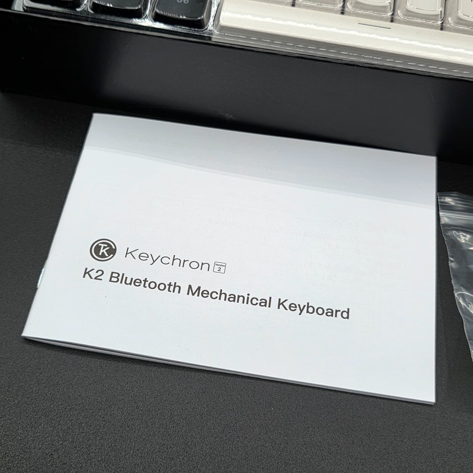 Keychron K2 75% Layout 84 Keys Hot-swappable Bluetooth Wireless/USB - Thumbnail 3