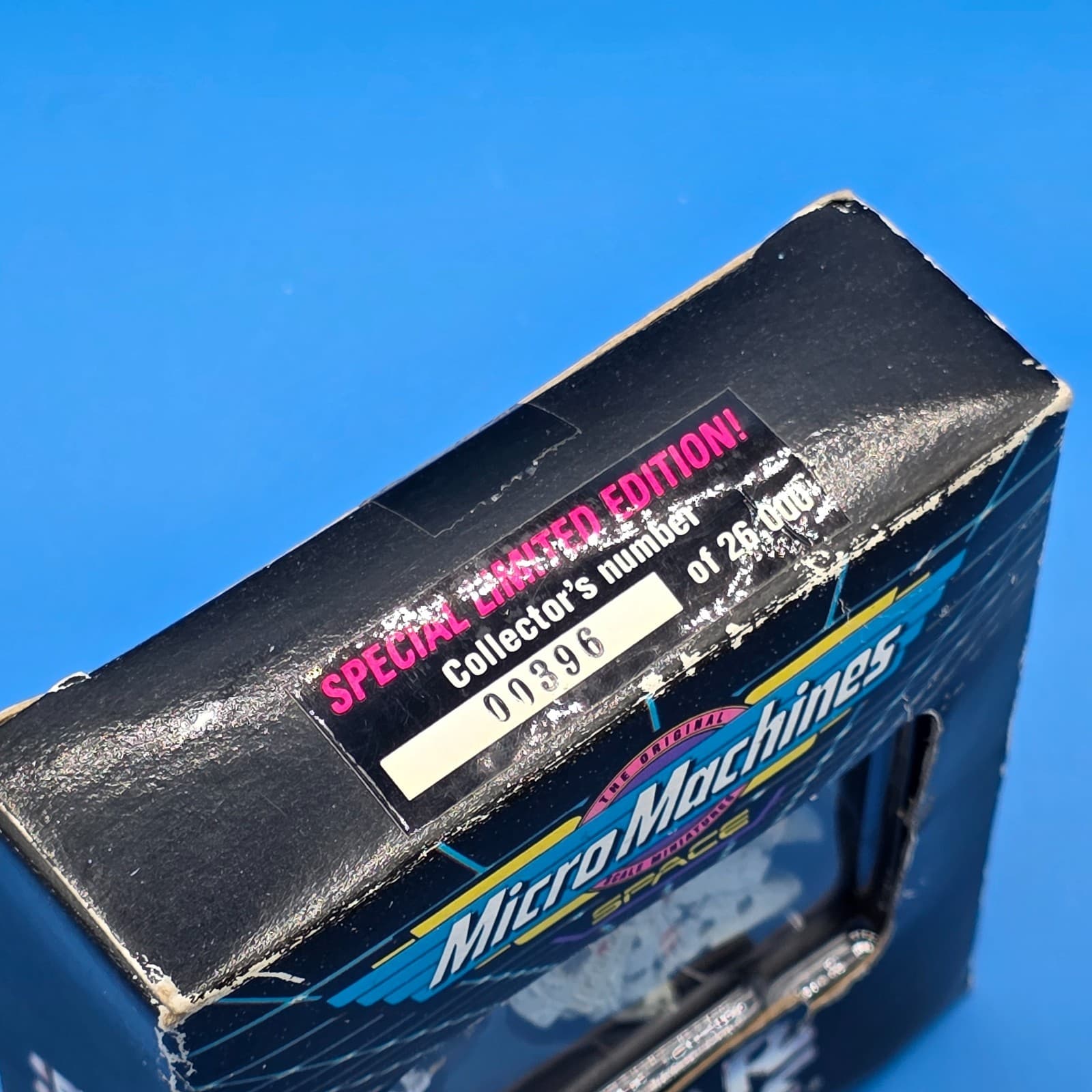 Star Wars Micro Machines Space Fan Club Exclusive Millennium Falcon w/ Han Solo - Thumbnail 3