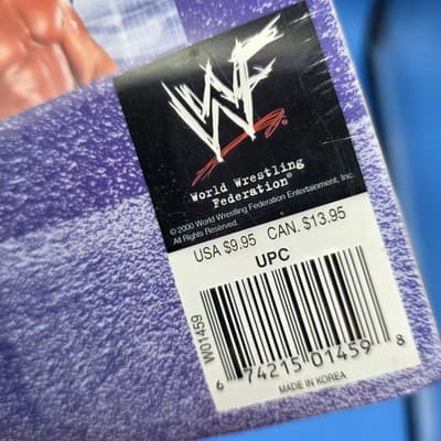 Vintage WWF 2001 New Sealed 16 Month Calendar The Rock Stone Cold Steve Austin - Thumbnail 6