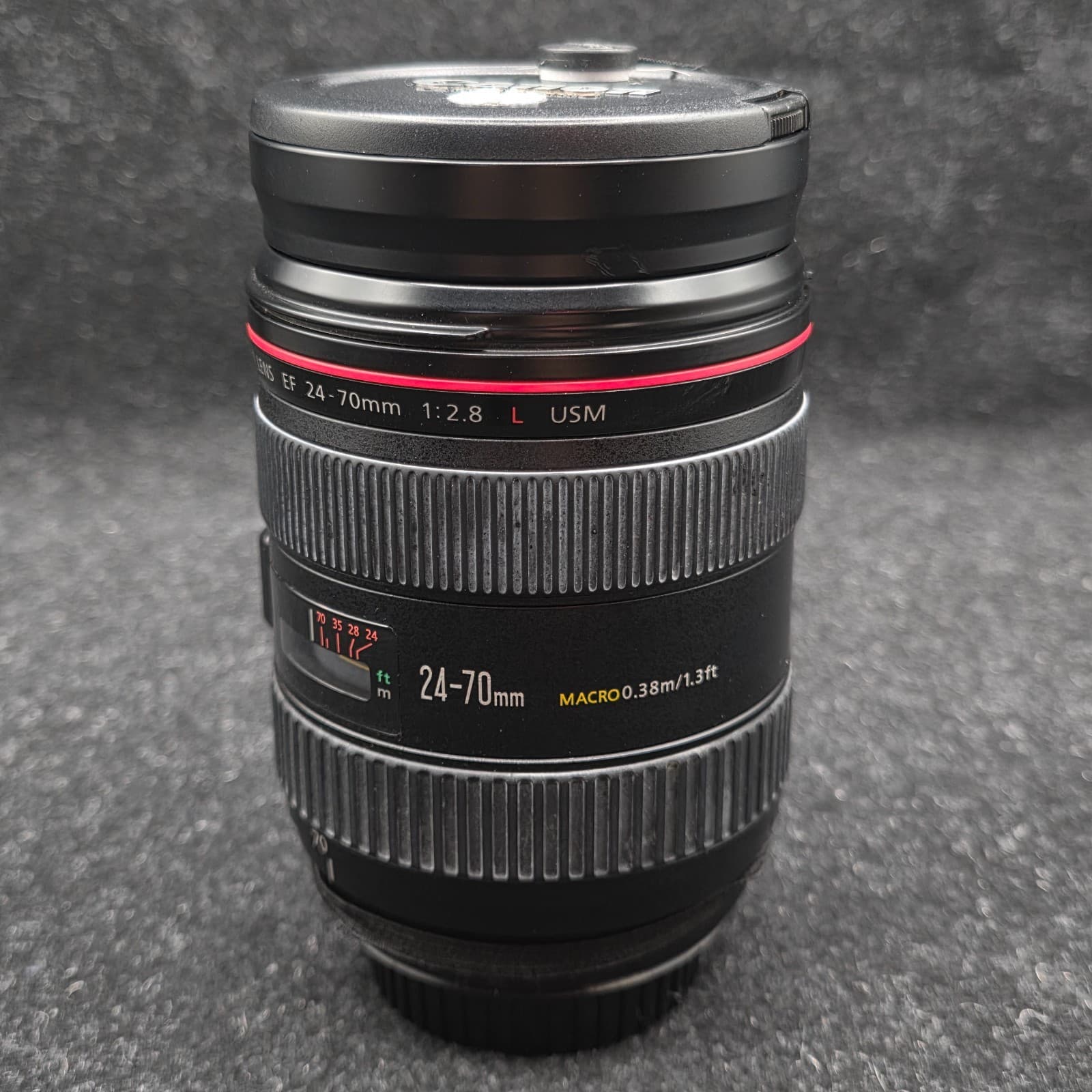 Canon EF 24-70mm F2.8 L USM AF Zoom Prime Lens w/Hood From Japan ＃6195 - Thumbnail 2
