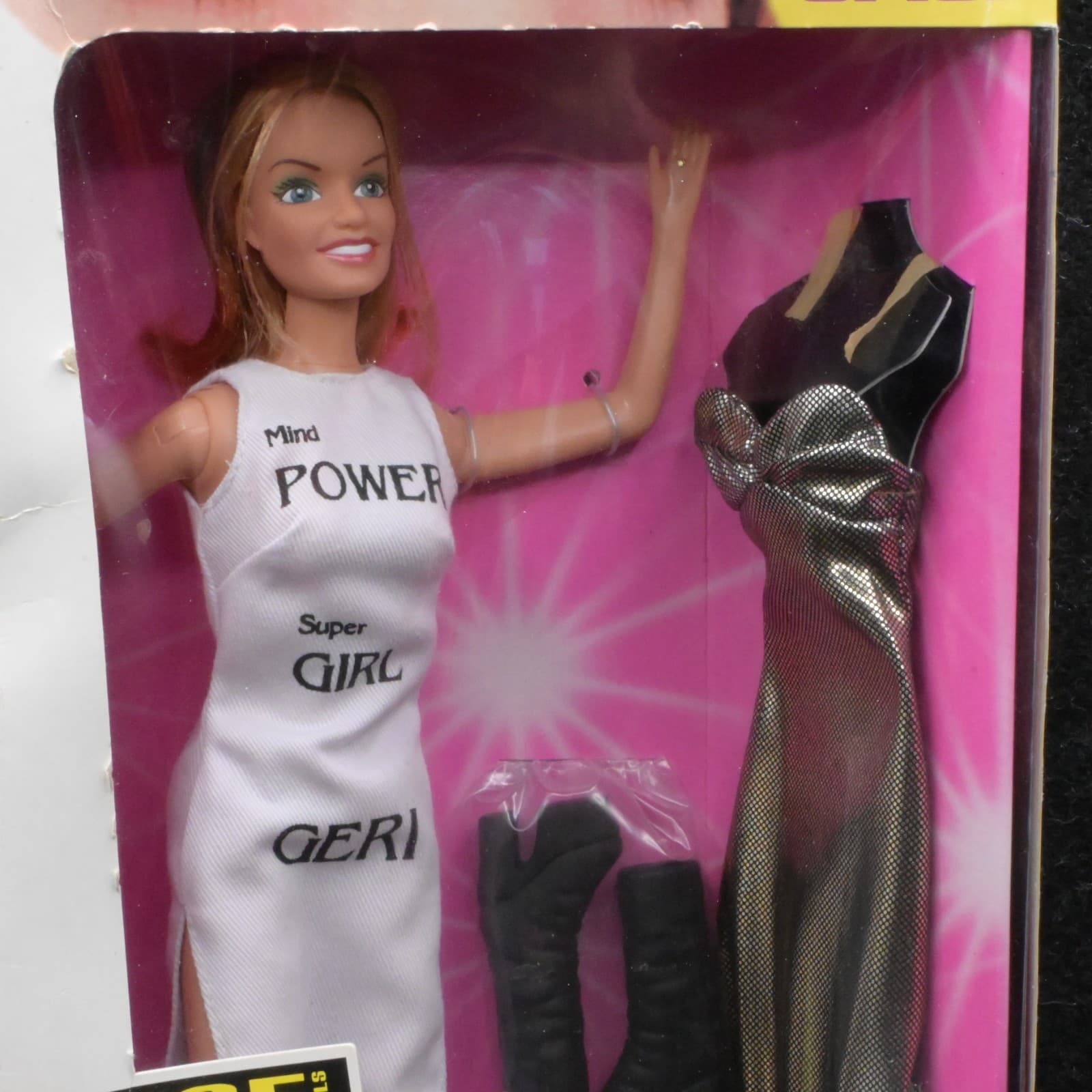Ginger Spice Girls Spice it Up Barbie Doll 1998 New - Thumbnail 3