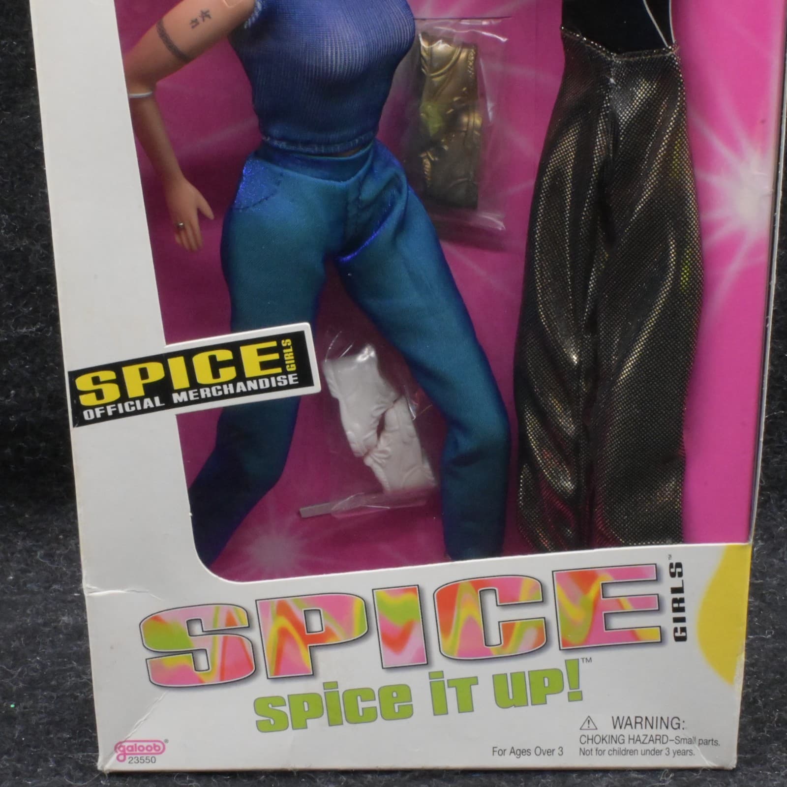 New Sealed Vtg 1998 Galoob Toys Spice Girls Spice It Up Doll SPORTY Spice NIB - Thumbnail 4