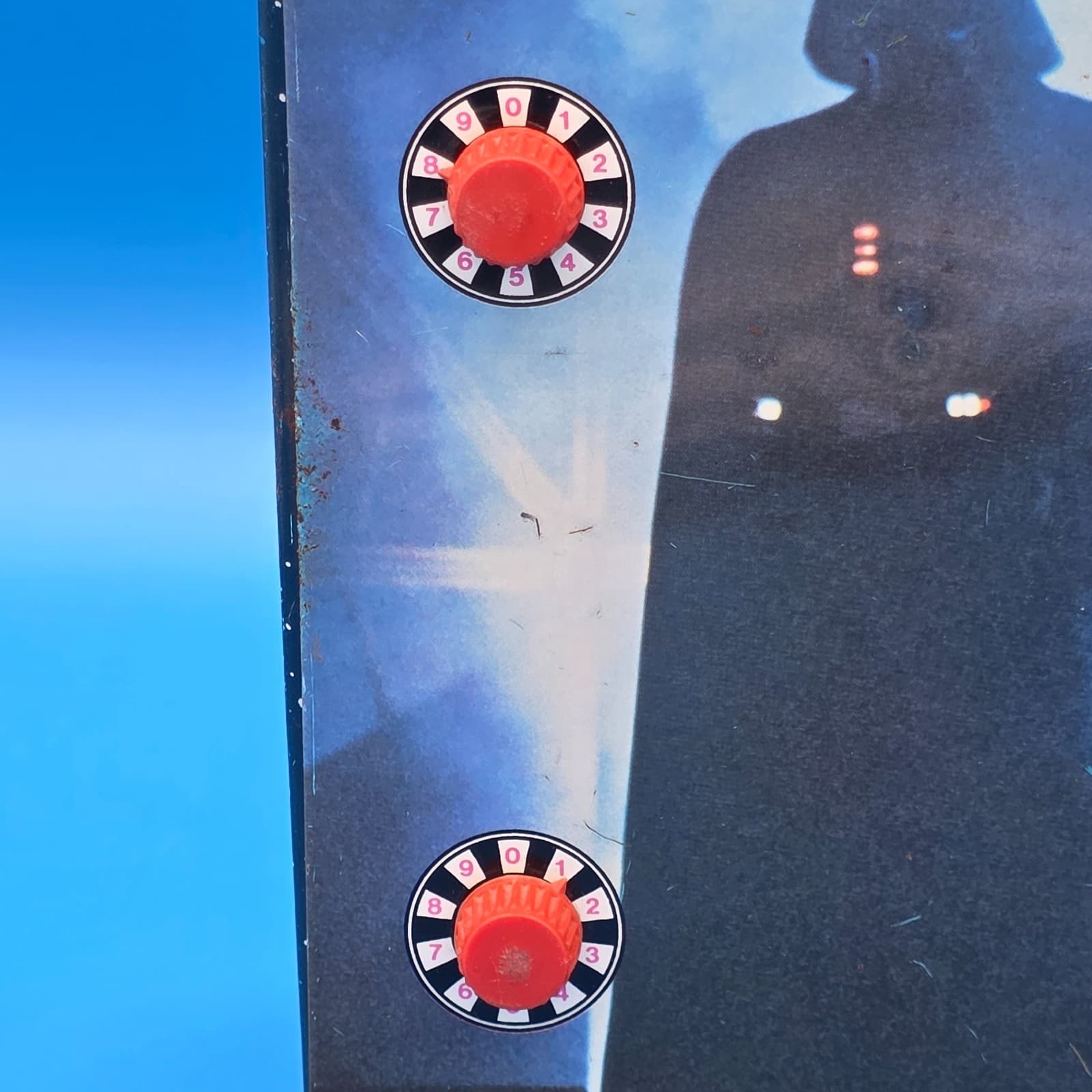 Star Wars Empire Strikes Back Darth Vader 1980 Metal Bank Toy Safe Combination - Thumbnail 2