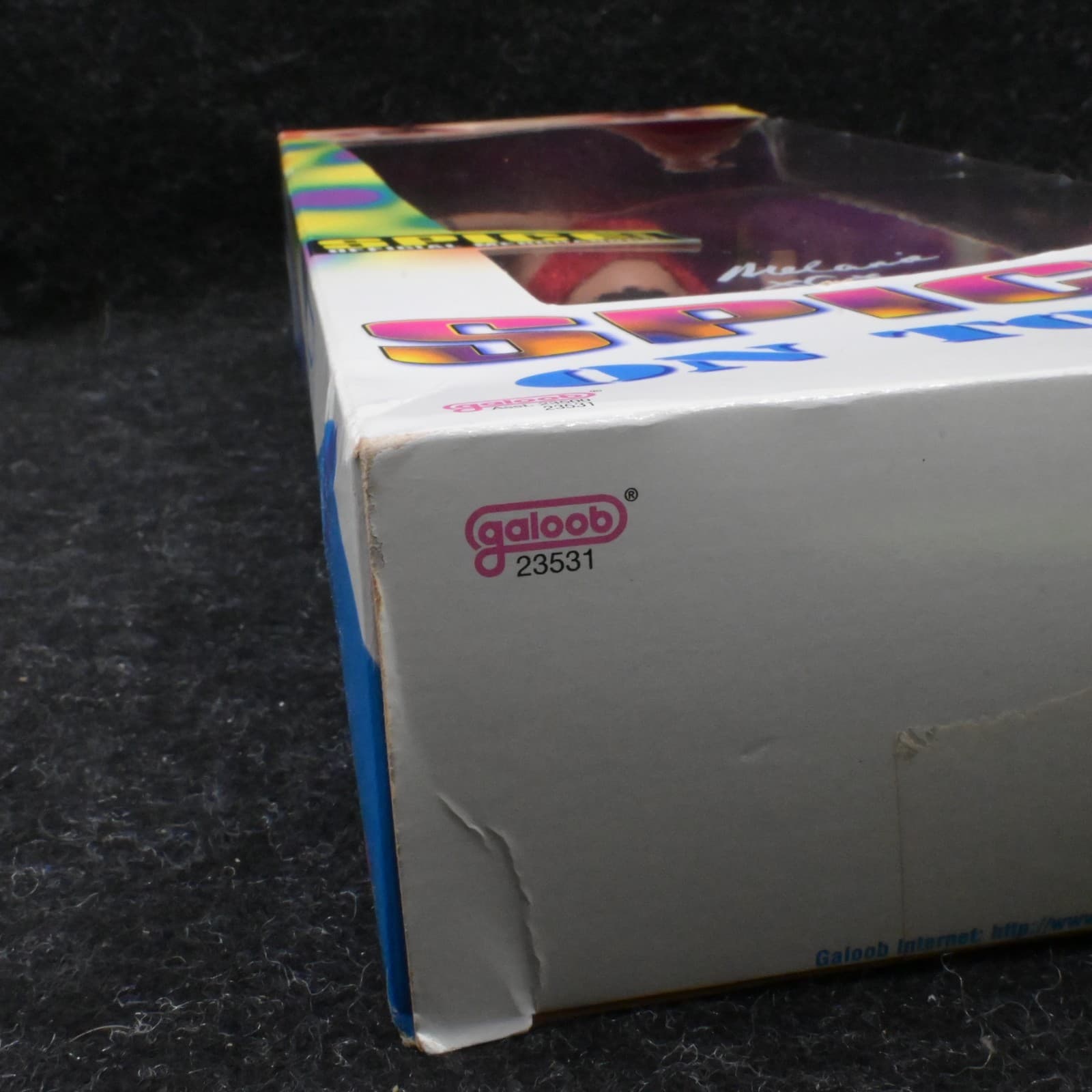 SPICE GIRLS ON TOUR SPORTY SPICE DOLL MELANIE C. FIGURE 1998 BY GALOOB - Thumbnail 9