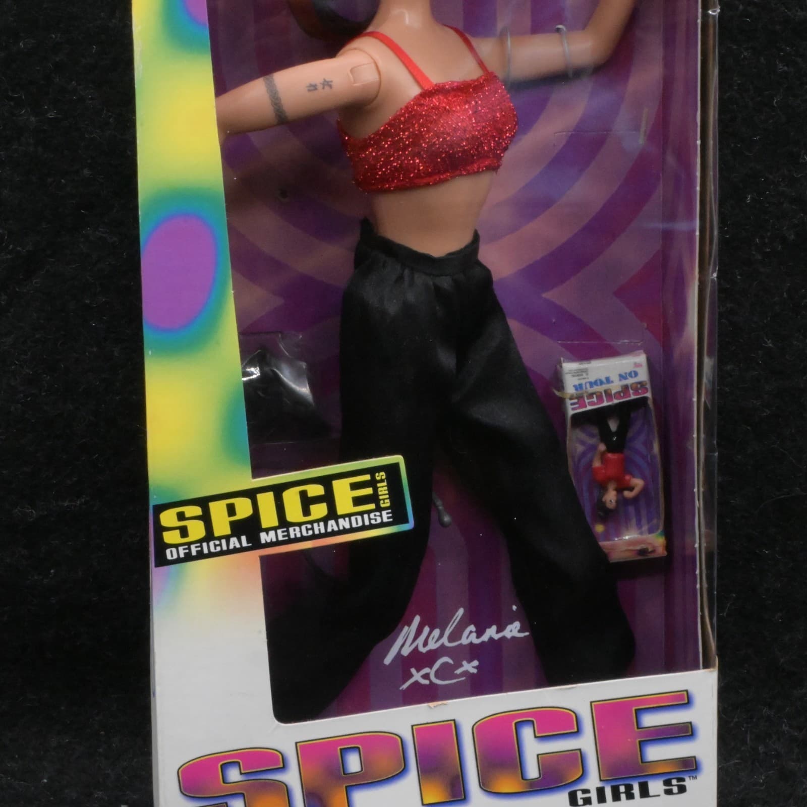 SPICE GIRLS ON TOUR SPORTY SPICE DOLL MELANIE C. FIGURE 1998 BY GALOOB - Thumbnail 3