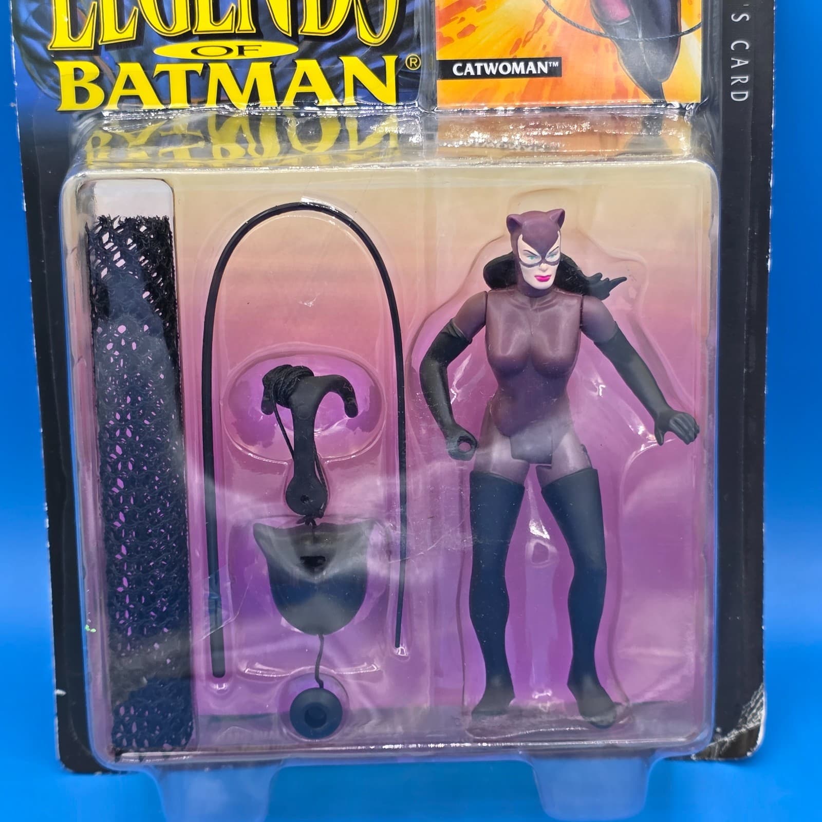 Legends of Batman Catwoman + Quick Climb Claw + Capture Net + Collectors Card - Thumbnail 6