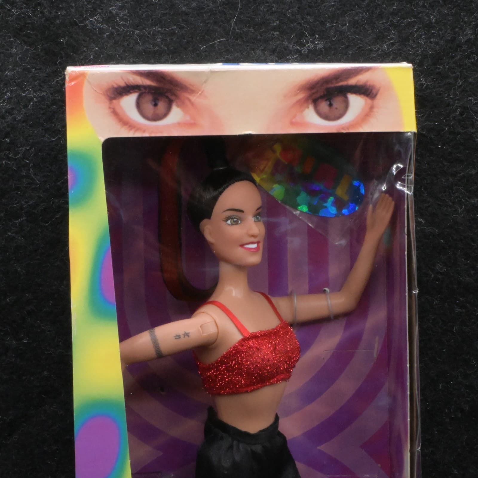 SPICE GIRLS ON TOUR SPORTY SPICE DOLL MELANIE C. FIGURE 1998 BY GALOOB - Thumbnail 2