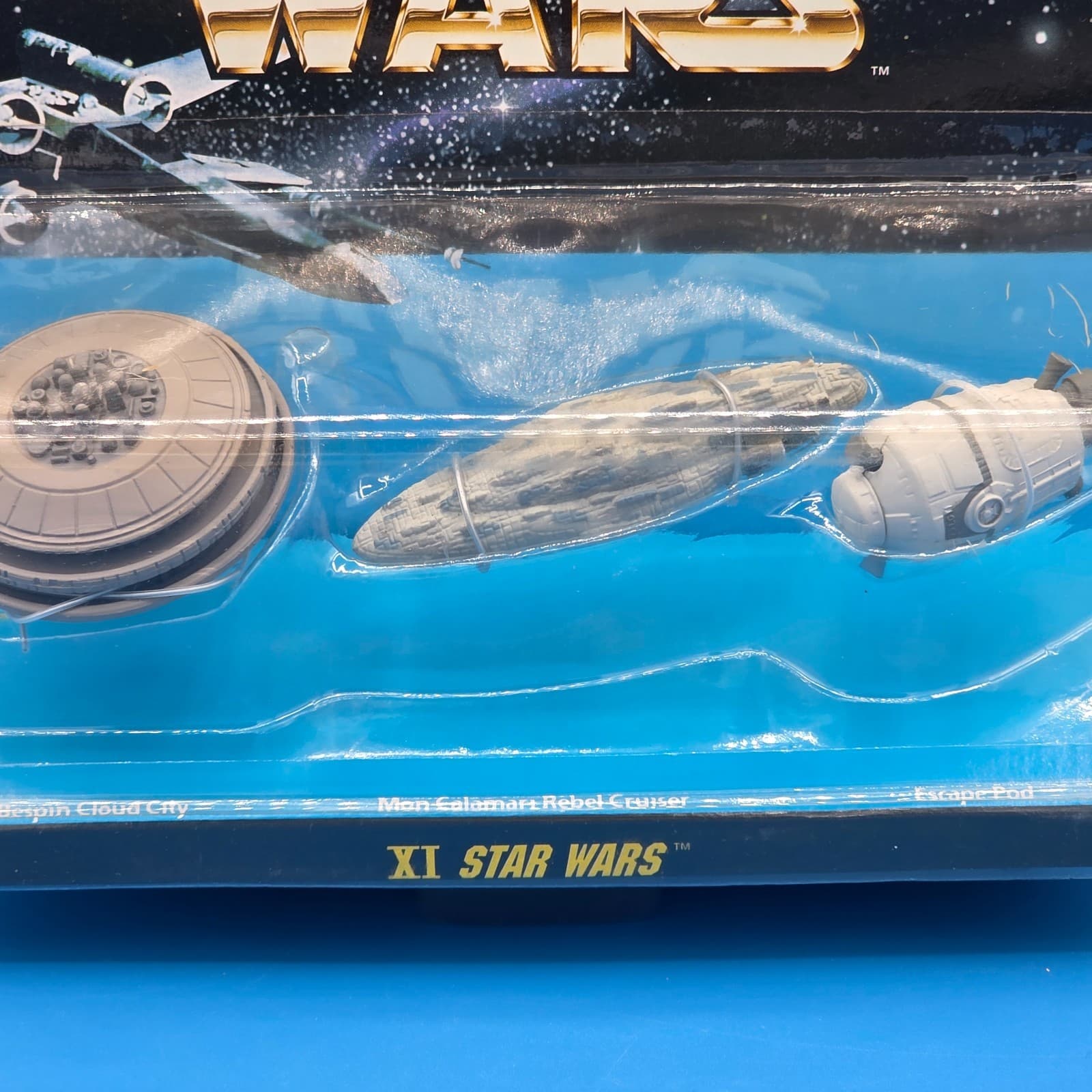 Star Wars Micro Machines XI Toy Set - (Bespin Cloud City / Escape Pod / Mon Cala - Thumbnail 9