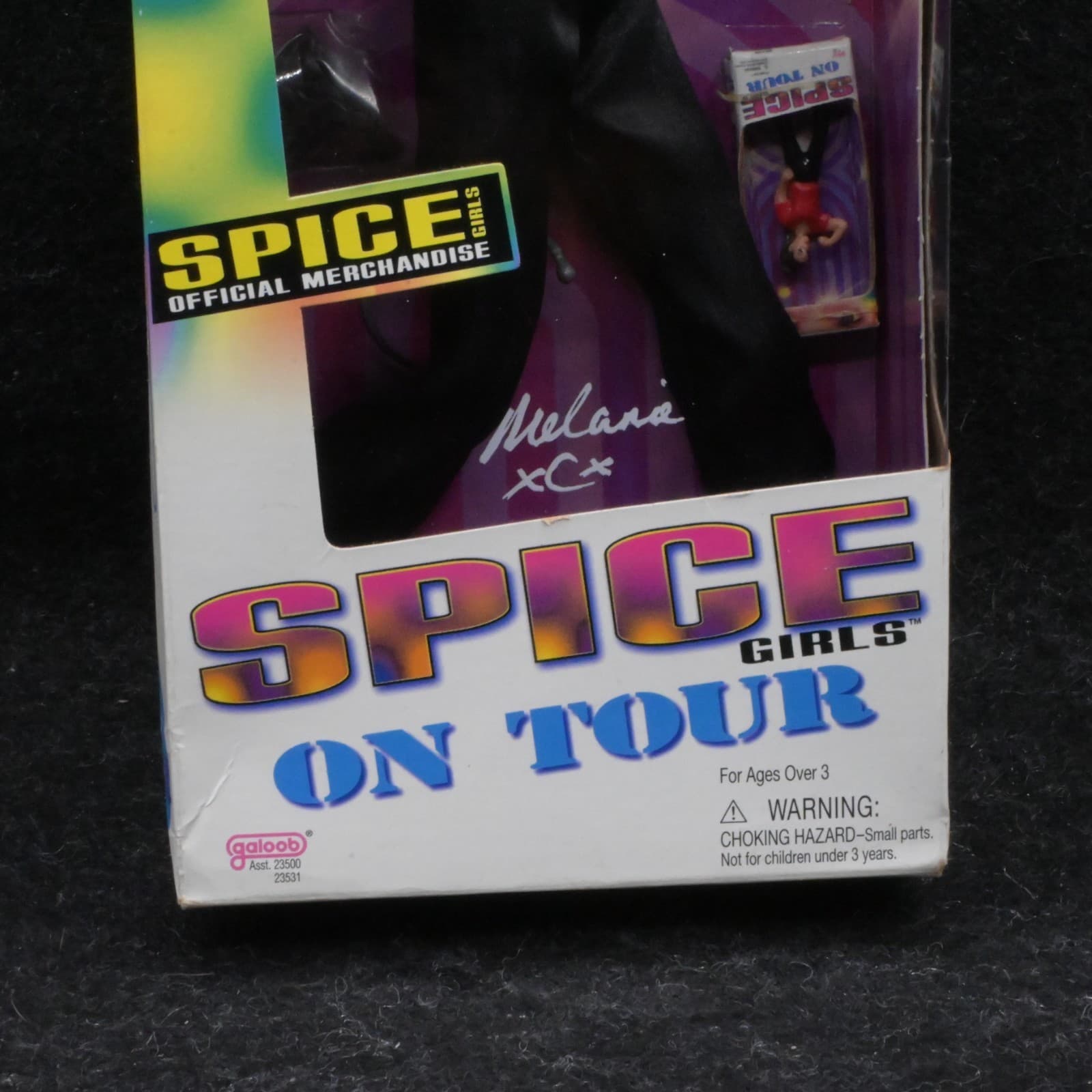 SPICE GIRLS ON TOUR SPORTY SPICE DOLL MELANIE C. FIGURE 1998 BY GALOOB - Thumbnail 4