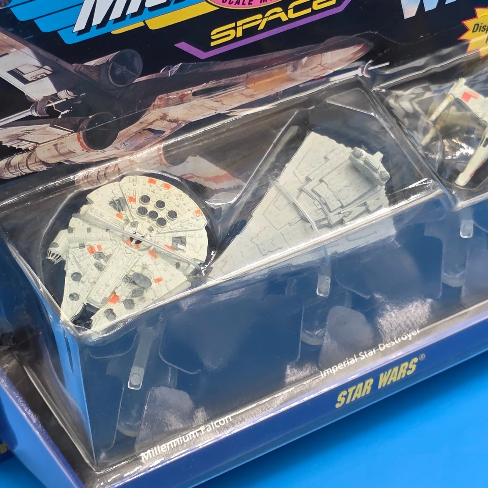 Star Wars Micro Machines Millennium Falcon Star Destroyer X-Wing 65860 #1 1993 - Thumbnail 6