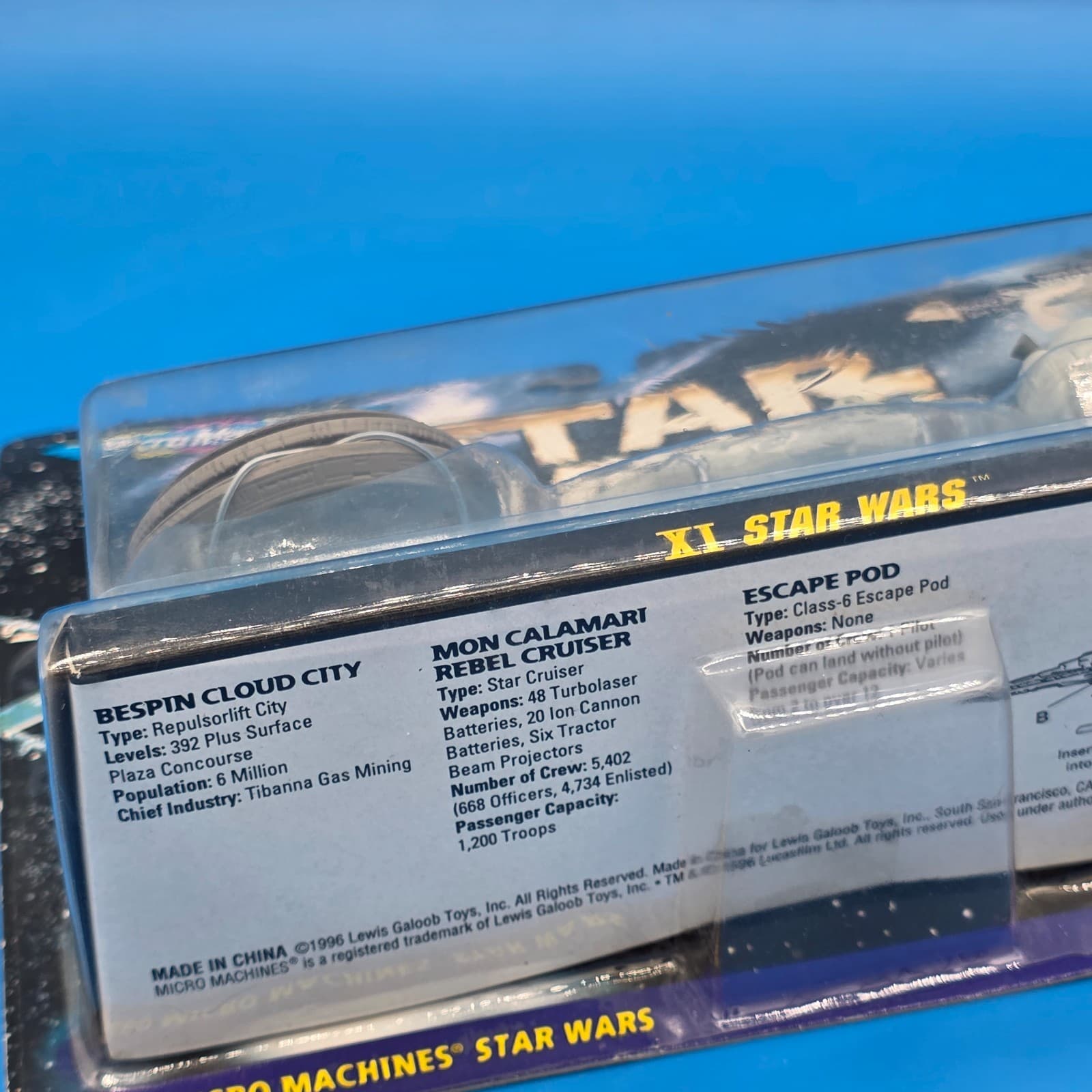 Star Wars Micro Machines XI Toy Set - (Bespin Cloud City / Escape Pod / Mon Cala - Thumbnail 5